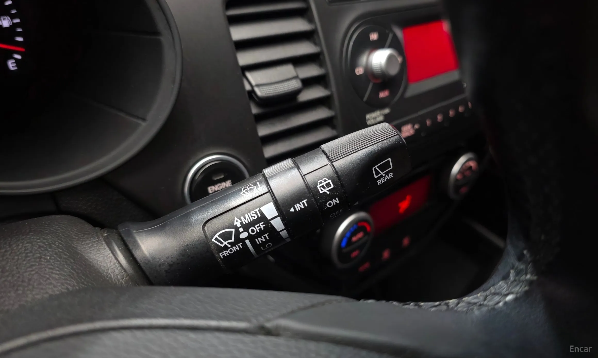 Kia morning превью 17