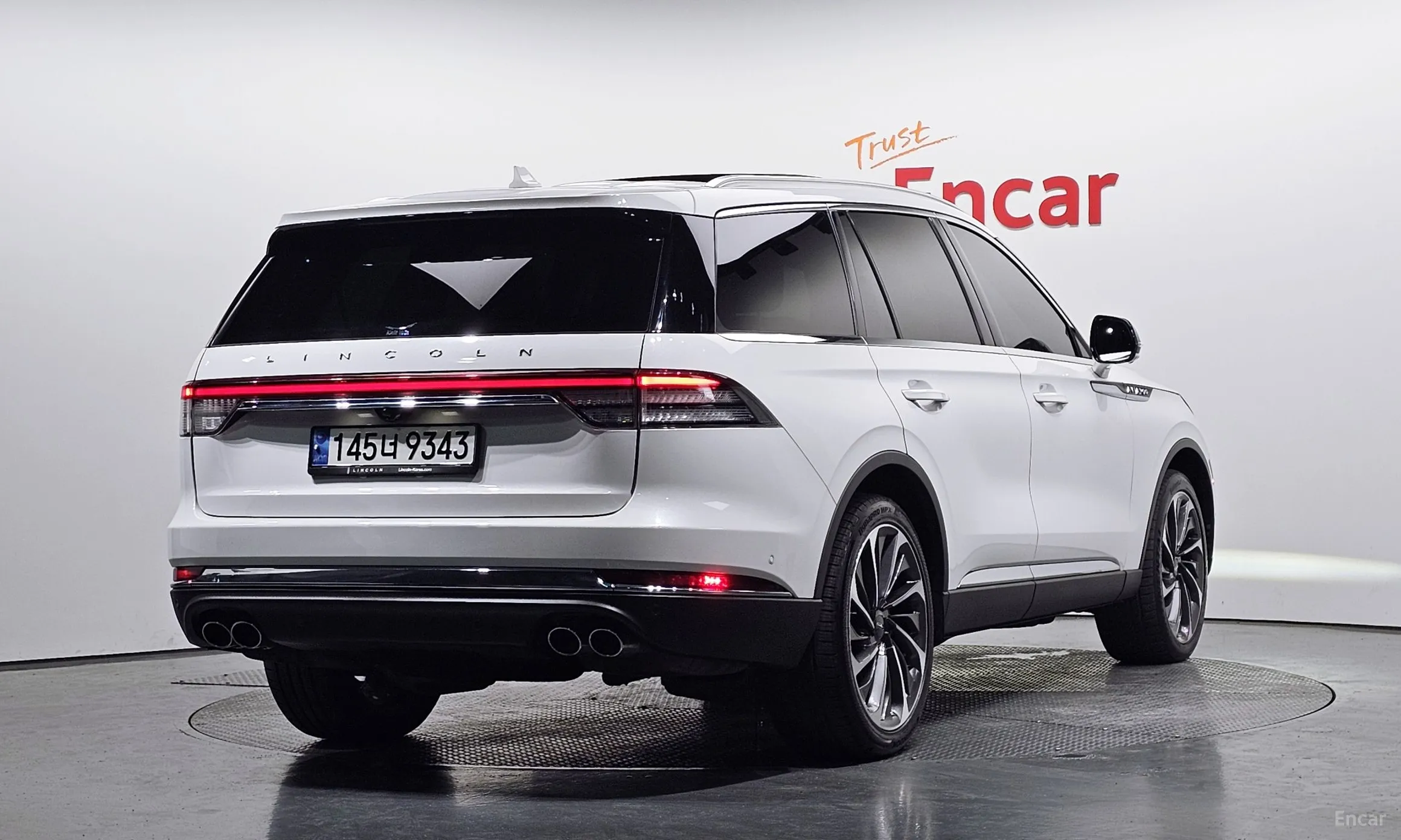 Lincoln Aviator 2nd Generation превью 2