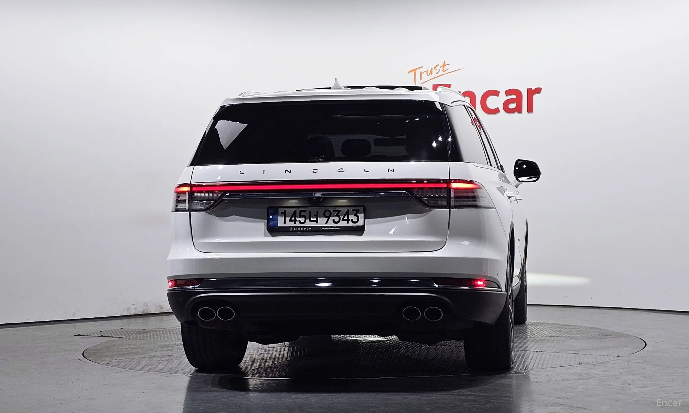 Lincoln Aviator 2nd Generation превью 4