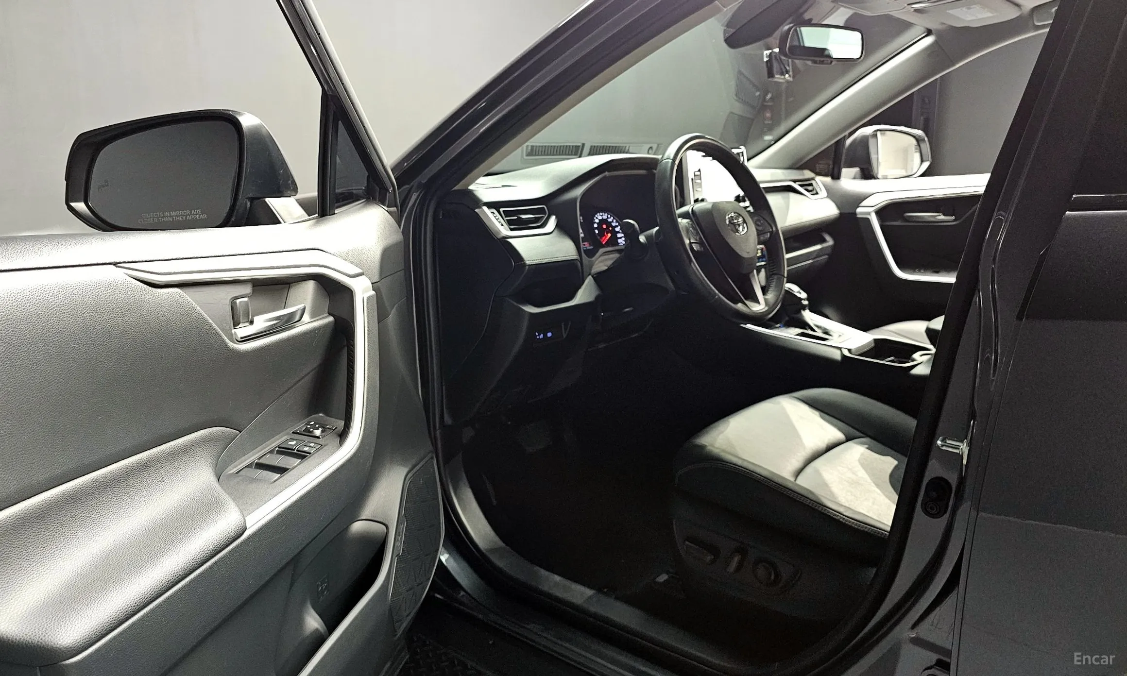 Toyota RAV4 5th Generation превью 10