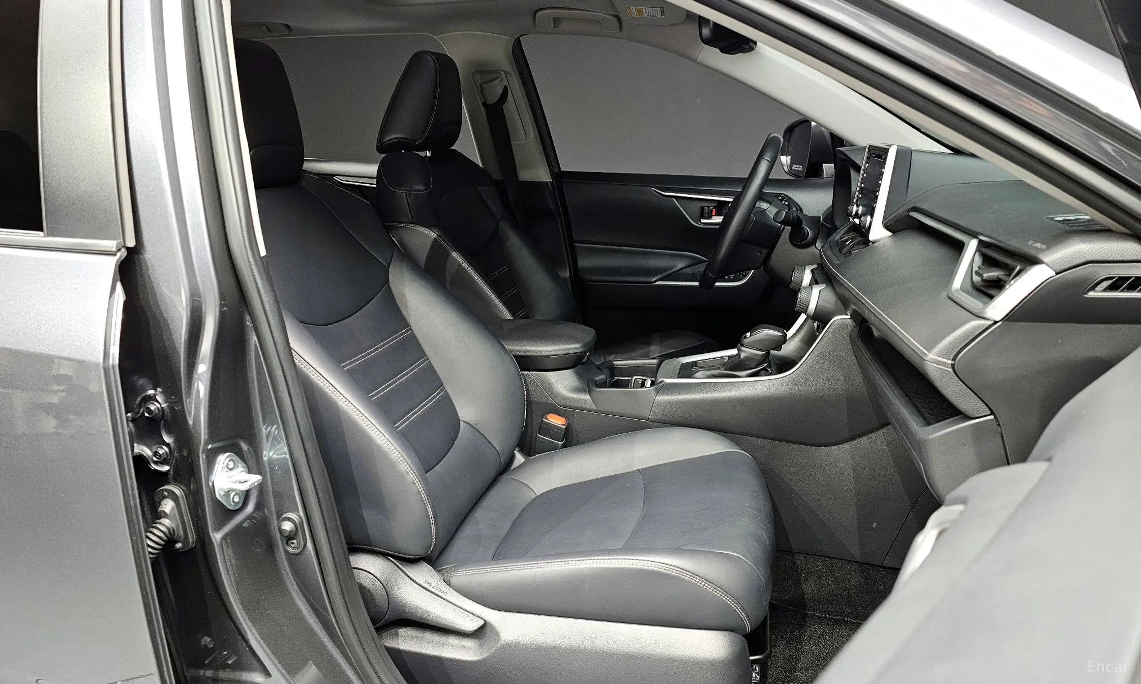 Toyota RAV4 5th Generation превью 11
