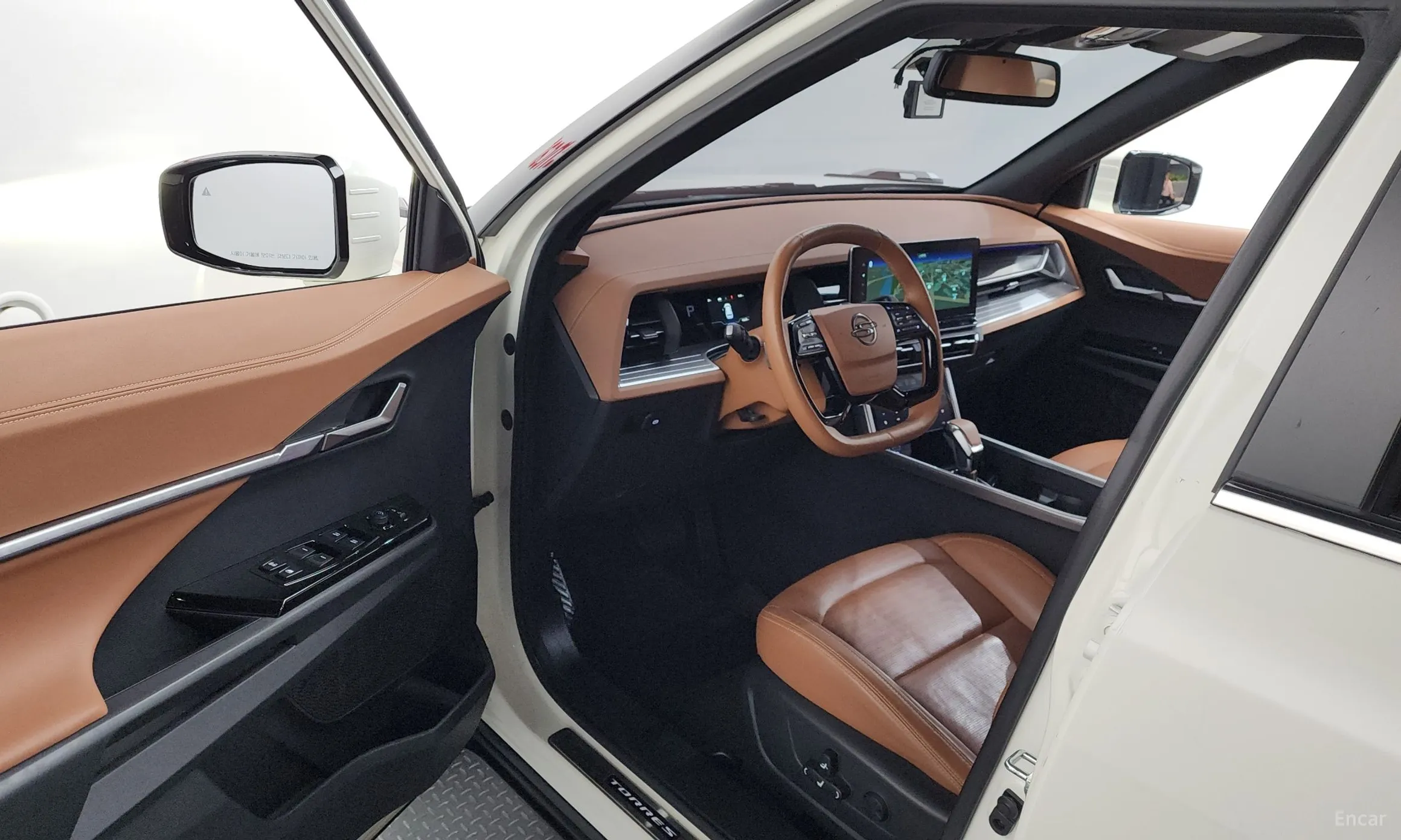 KG Mobility (SsangYong) Torres превью 10