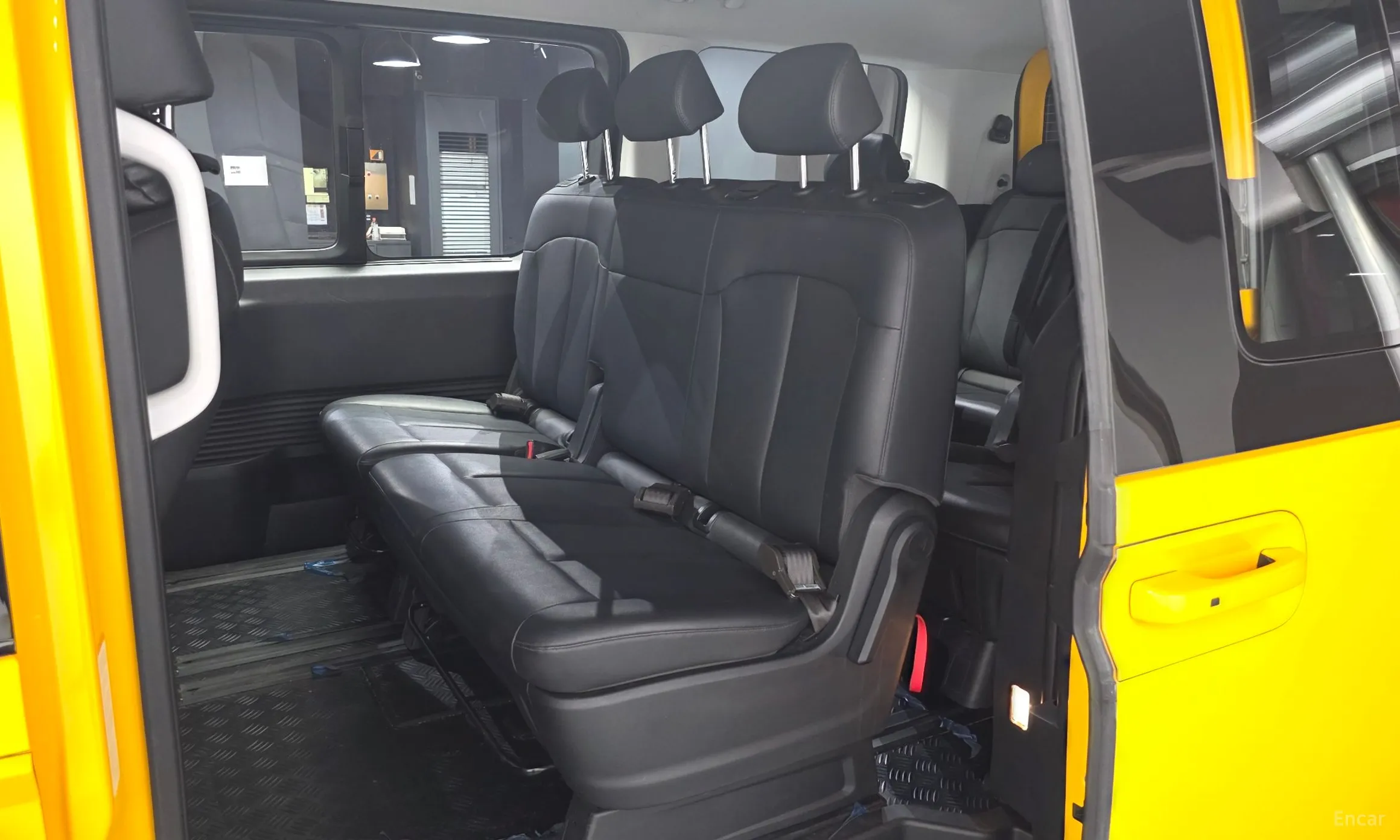 Hyundai Staria превью 12