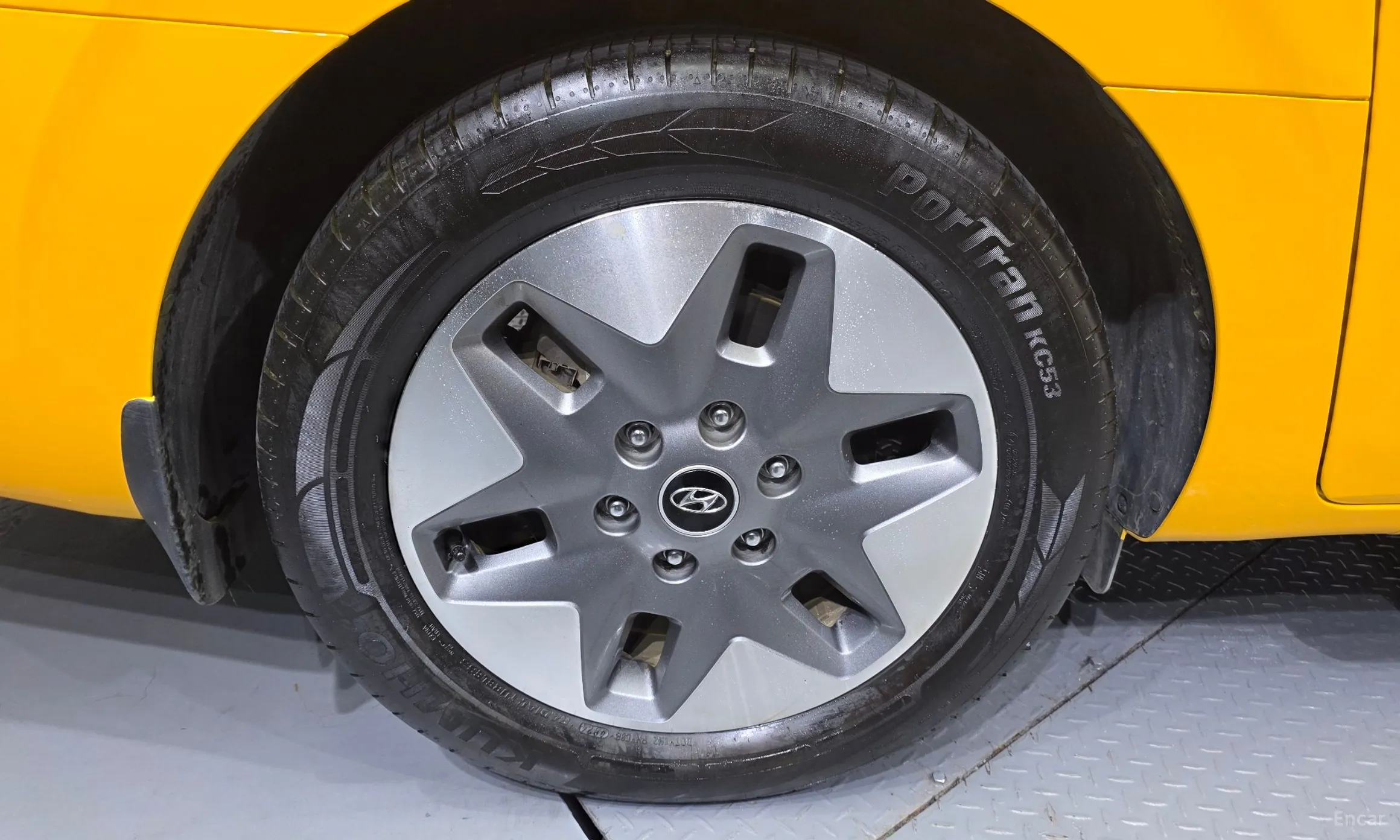 Hyundai Staria превью 5