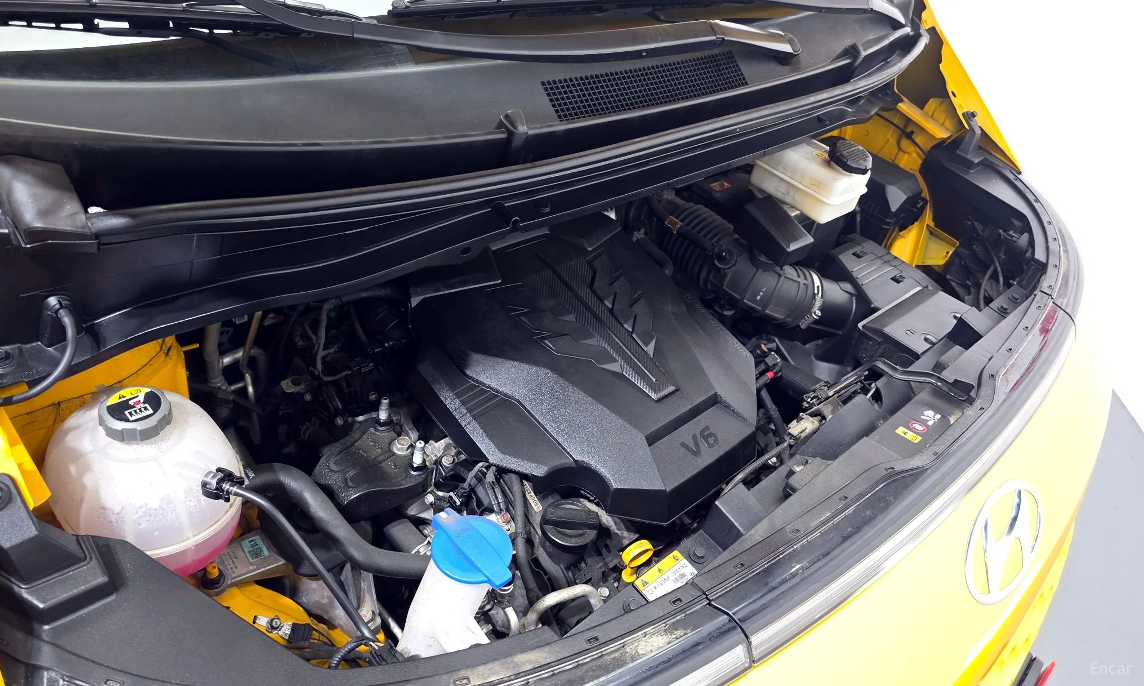 Hyundai Staria превью 6