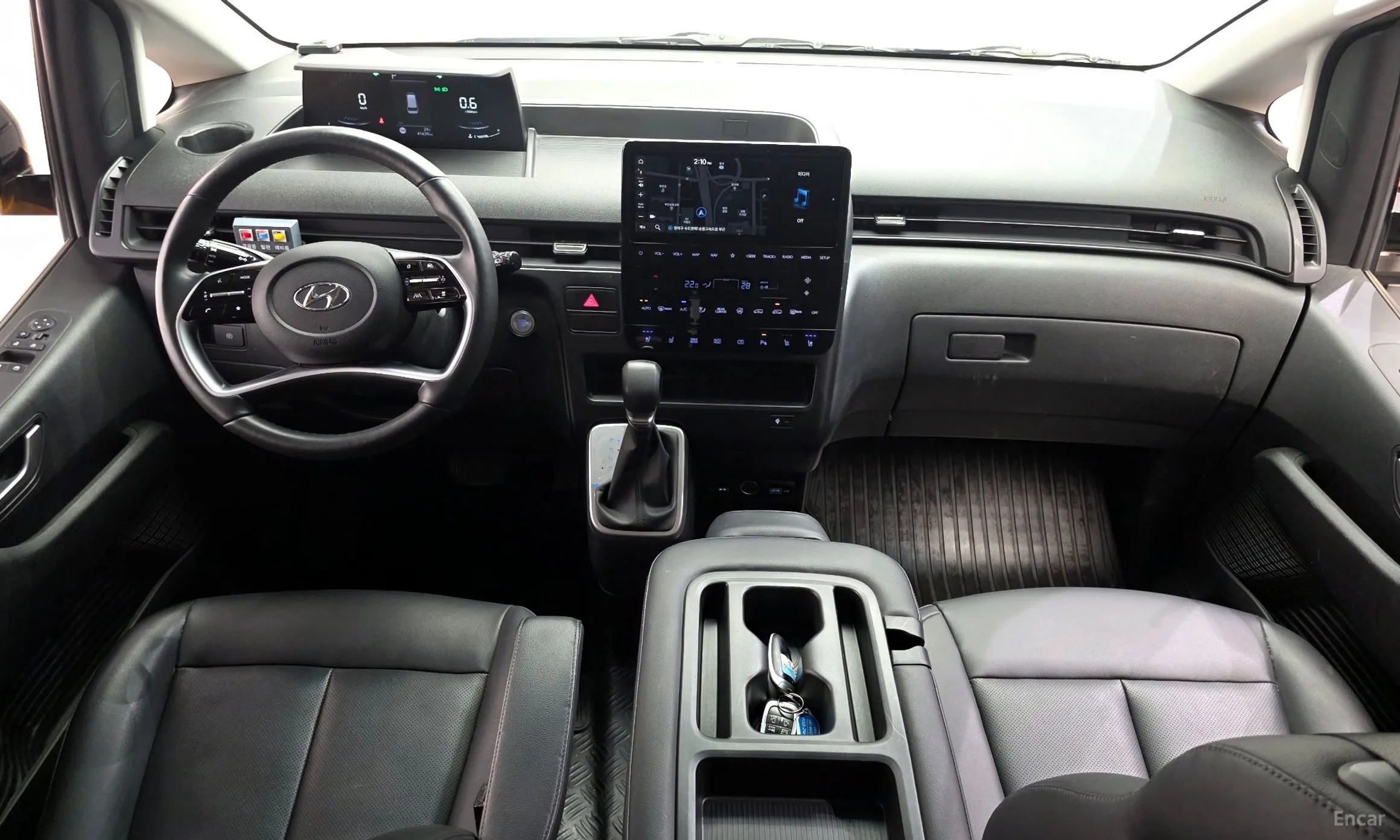 Hyundai Staria превью 7