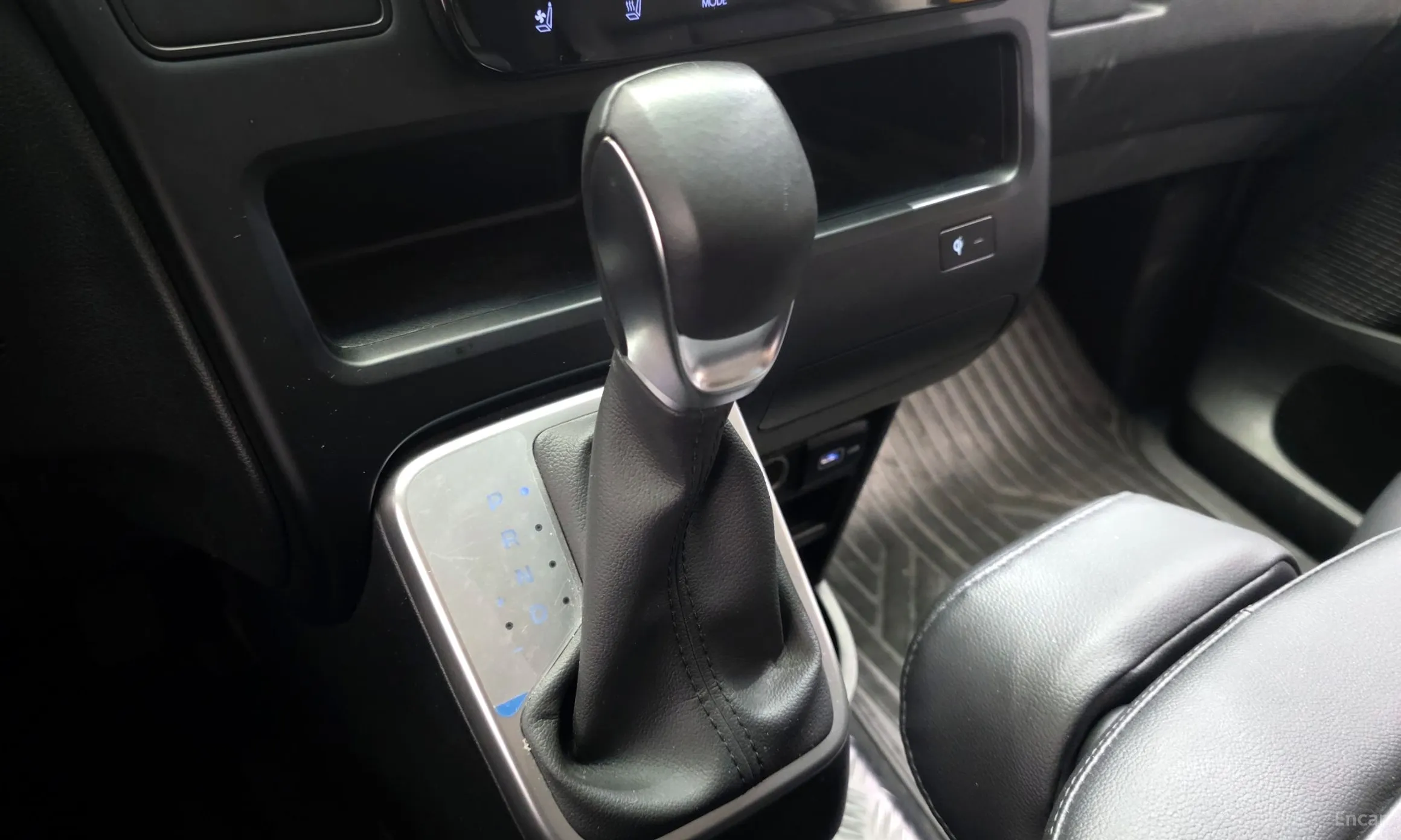 Hyundai Staria превью 9