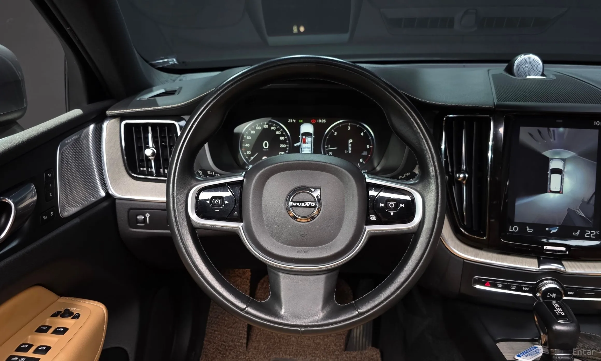 Volvo XC60 Gen 2 превью 13