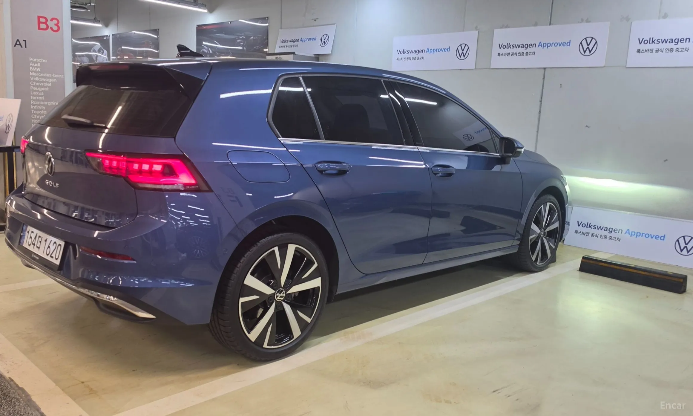 Volkswagen Golf 8th Generation превью 3