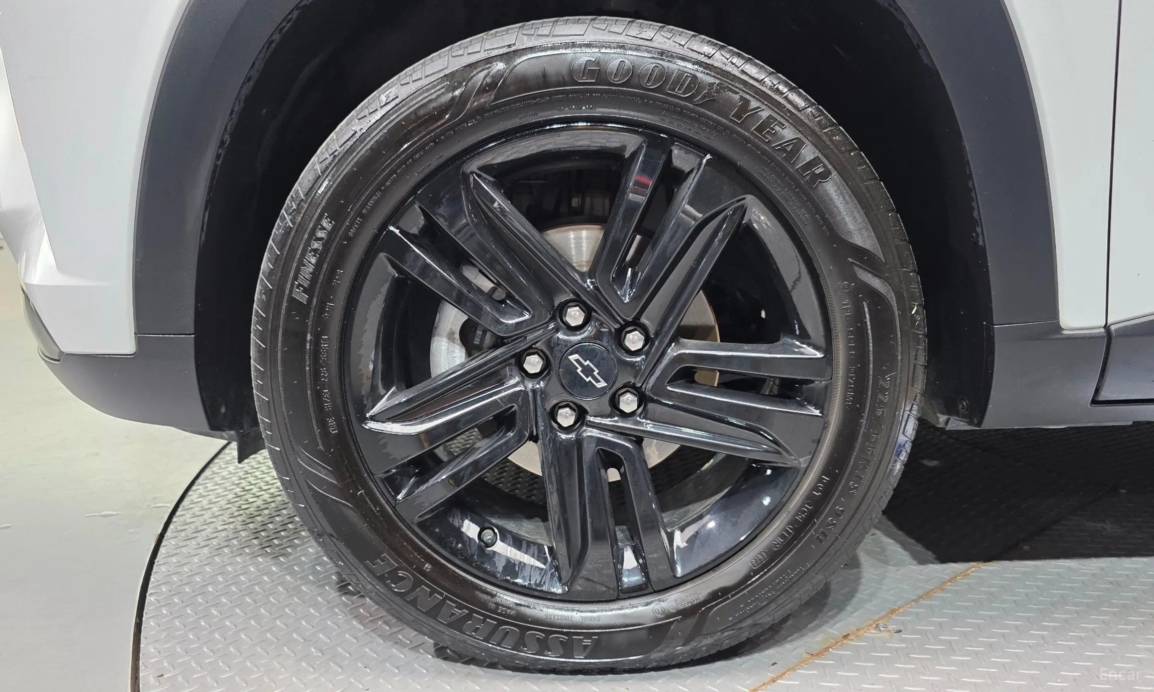 Chevrolet (GM Daewoo) Trax Crossover превью 5