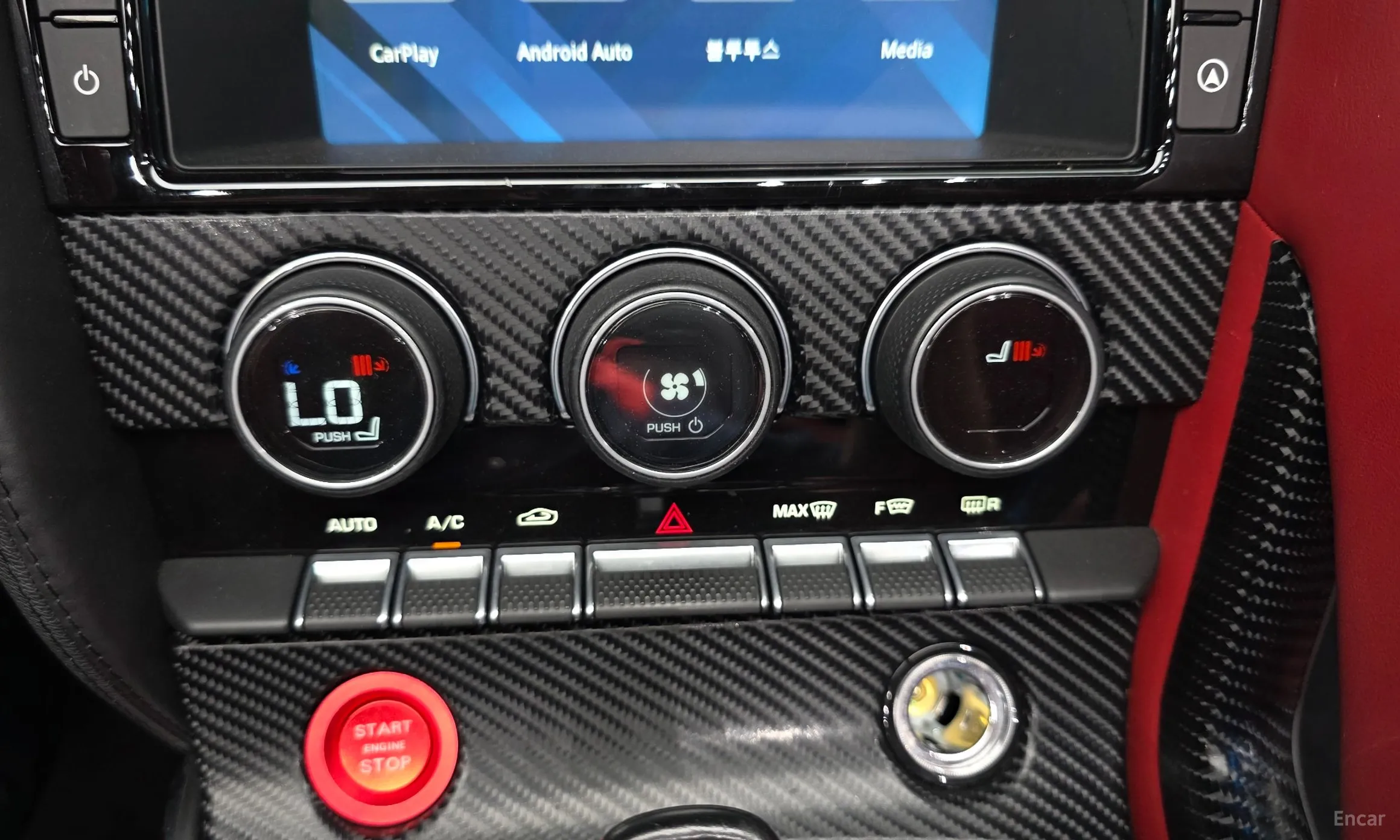 Jaguar F-TYPE превью 14