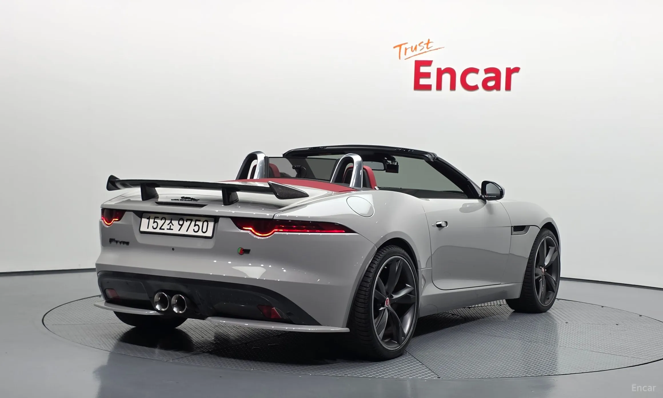 Jaguar F-TYPE