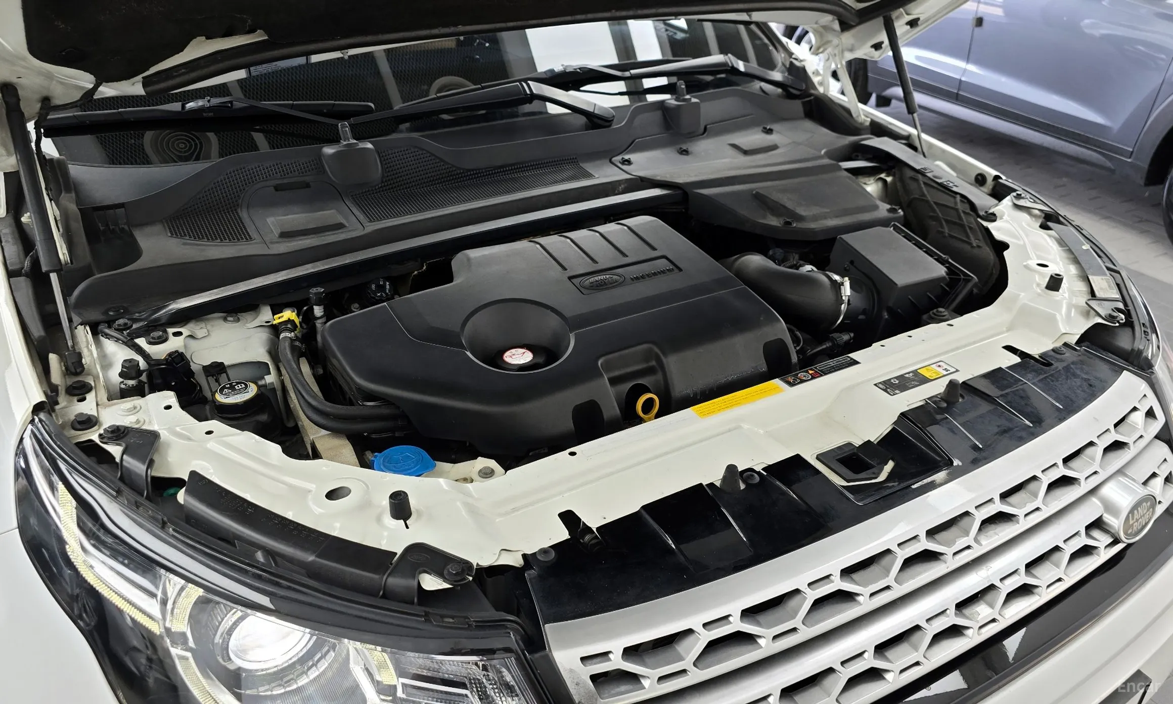 Land Rover Discovery Sports превью 6