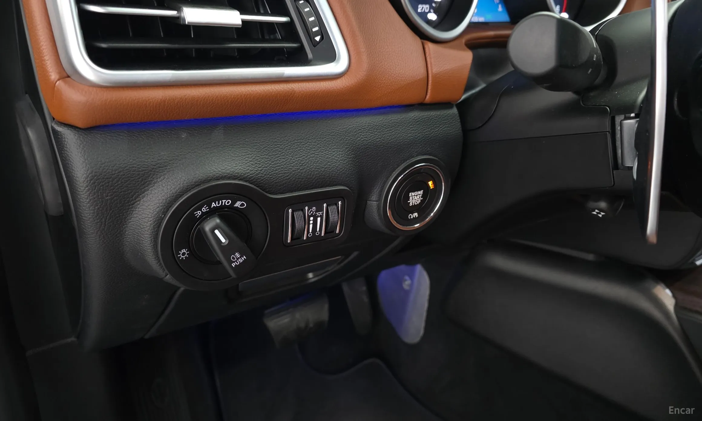 Maserati Ghibli превью 14