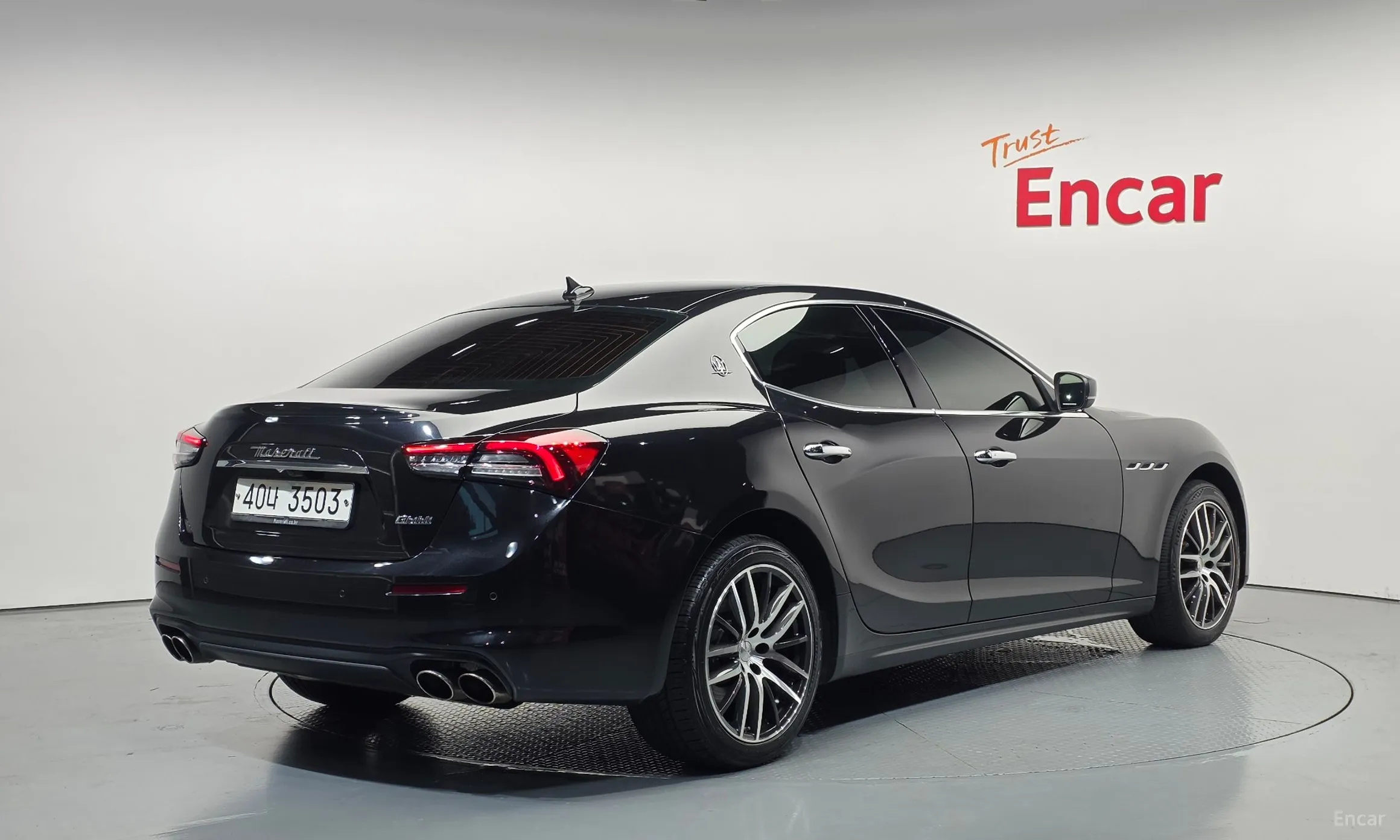 Maserati Ghibli превью 2