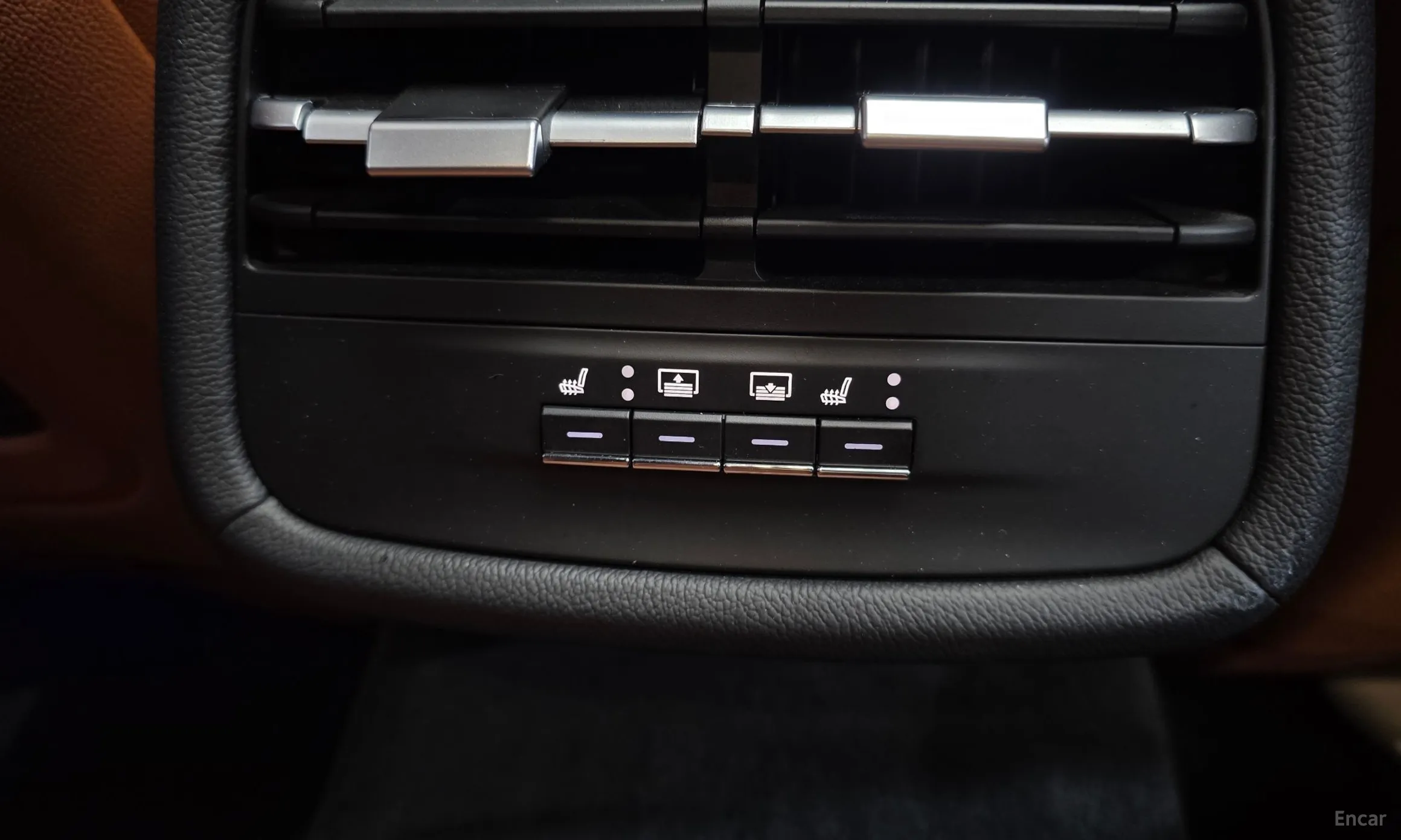Maserati Ghibli превью 18