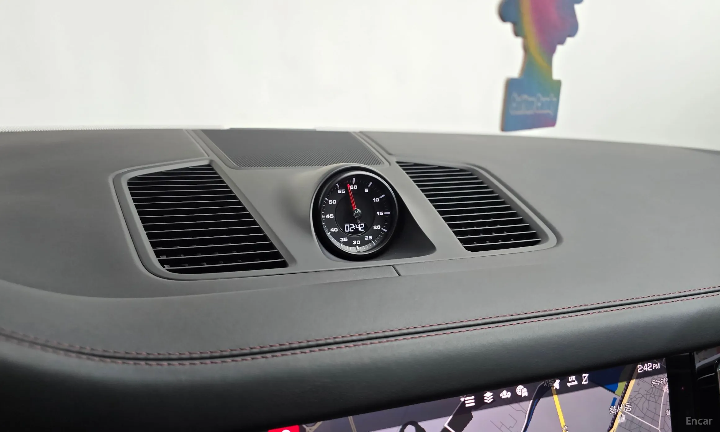Porsche Cayenne (PO536) превью 13