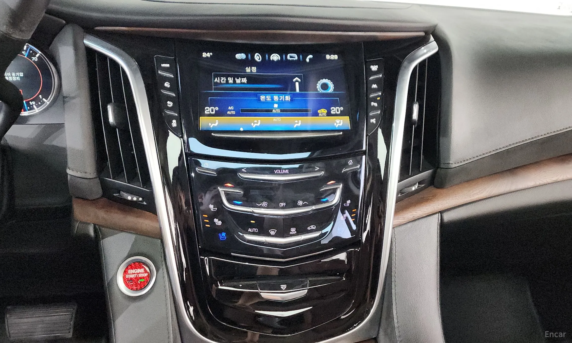 Cadillac Escalade превью 12