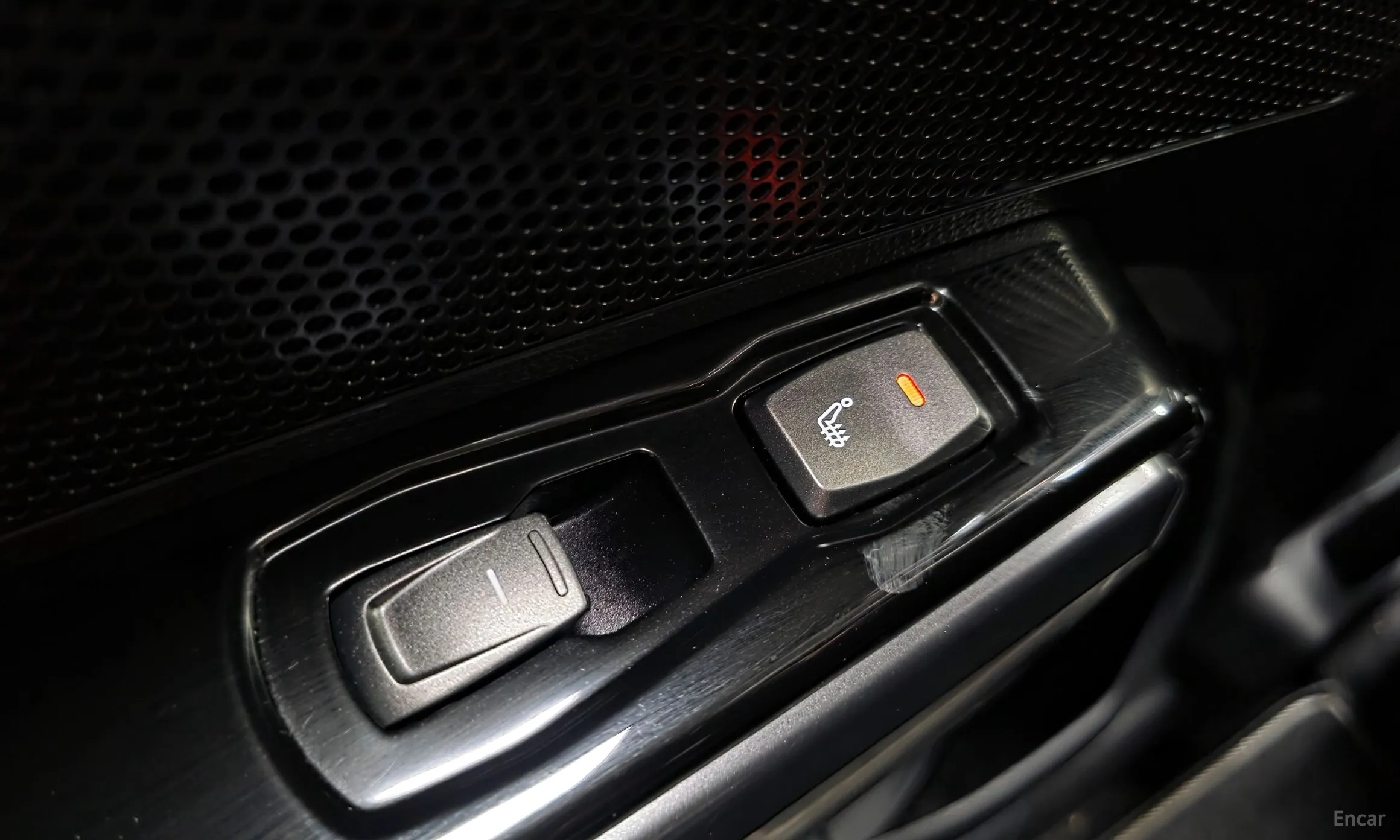 KG Mobility (SsangYong) Berry New Tivoli превью 19