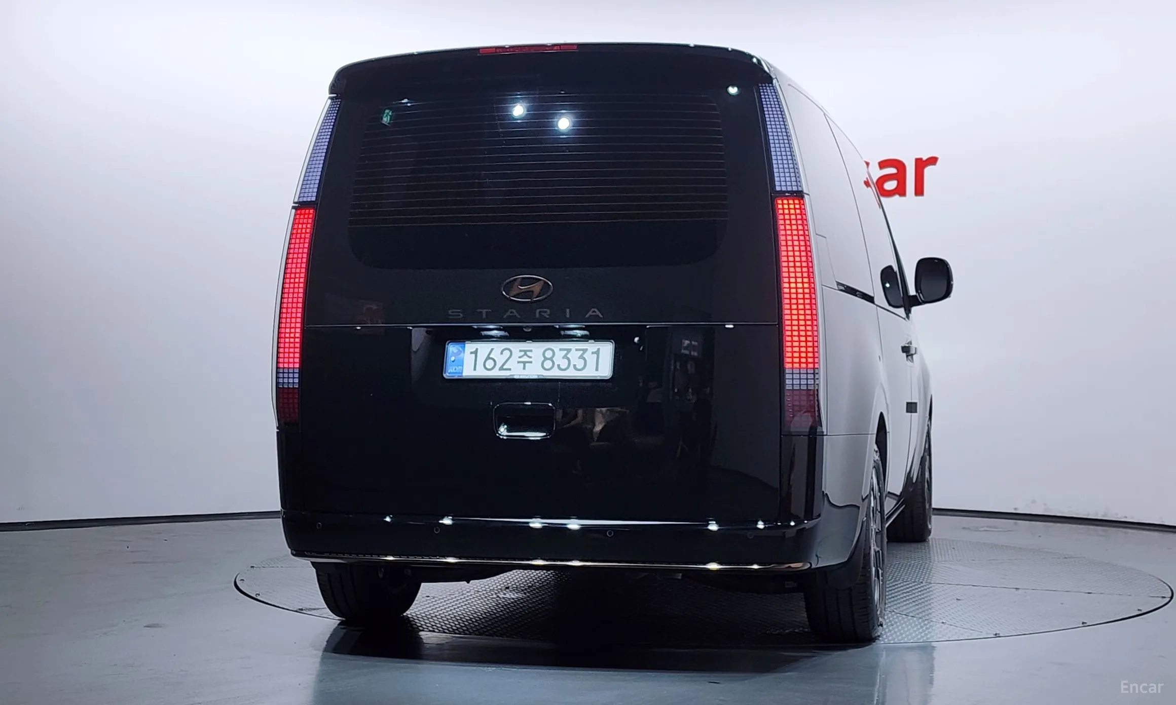 Hyundai Staria превью 4