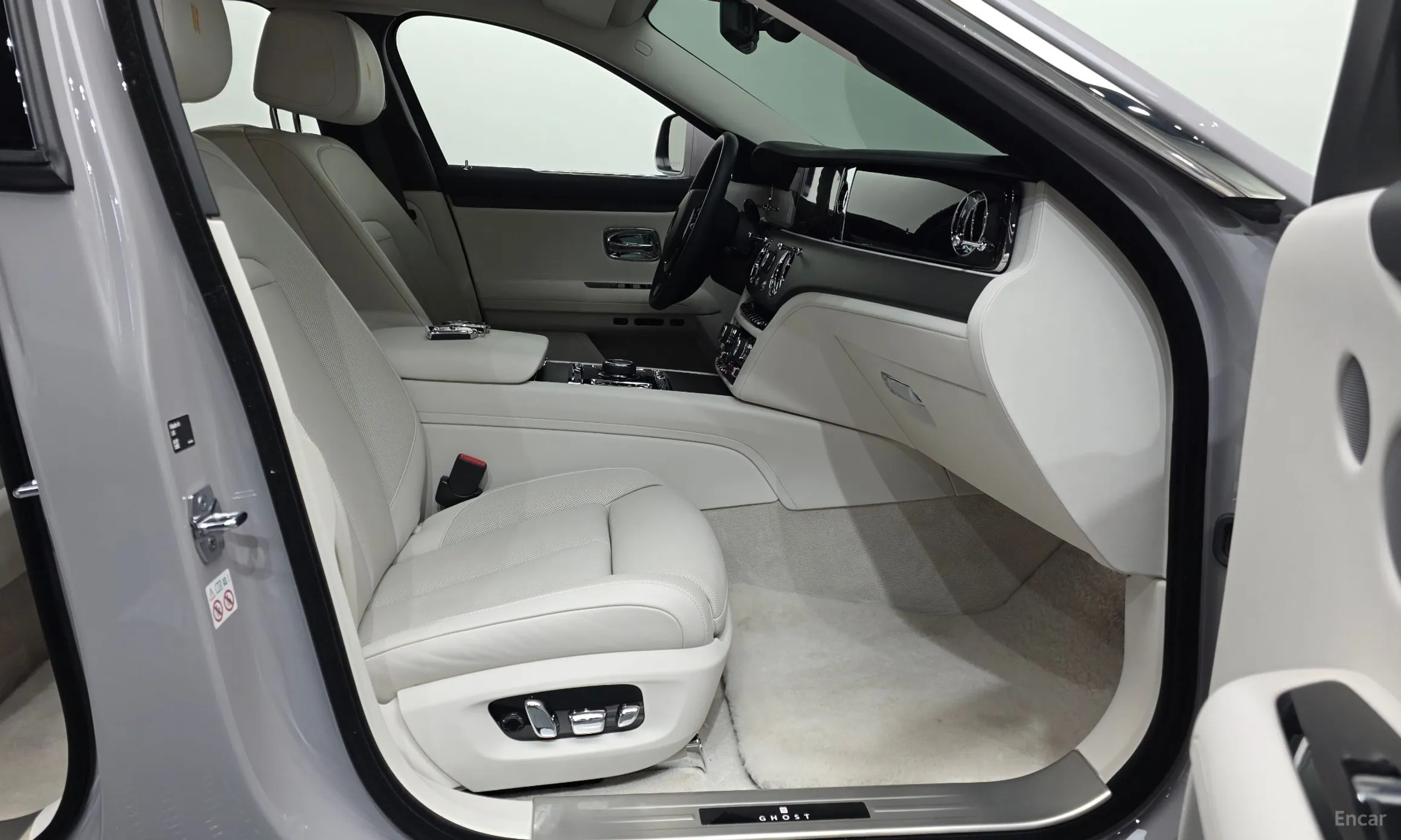 Rolls-Royce Ghost 2nd Generation превью 11