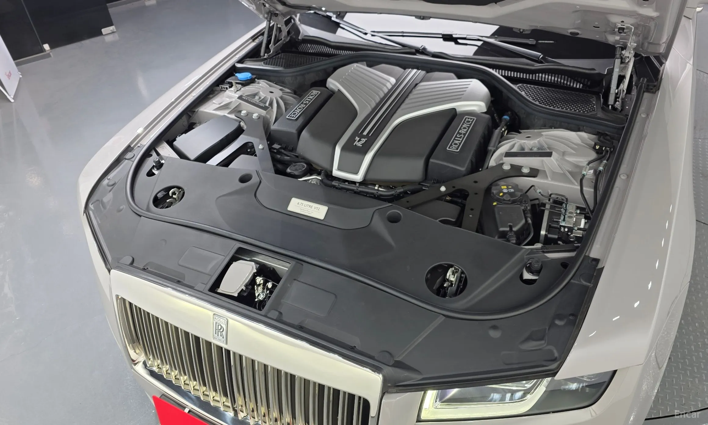 Rolls-Royce Ghost 2nd Generation превью 6