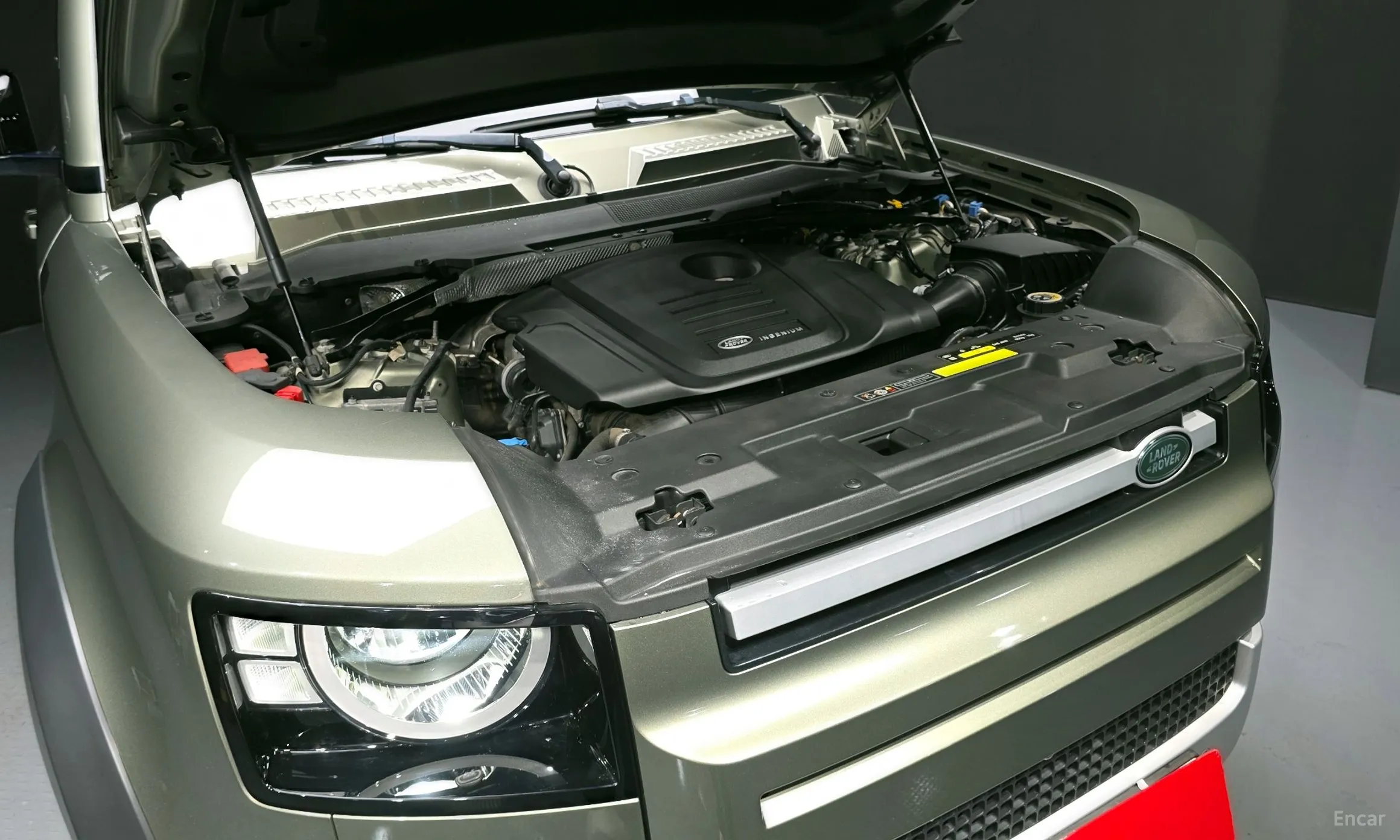 Land Rover Defender (L663) превью 6