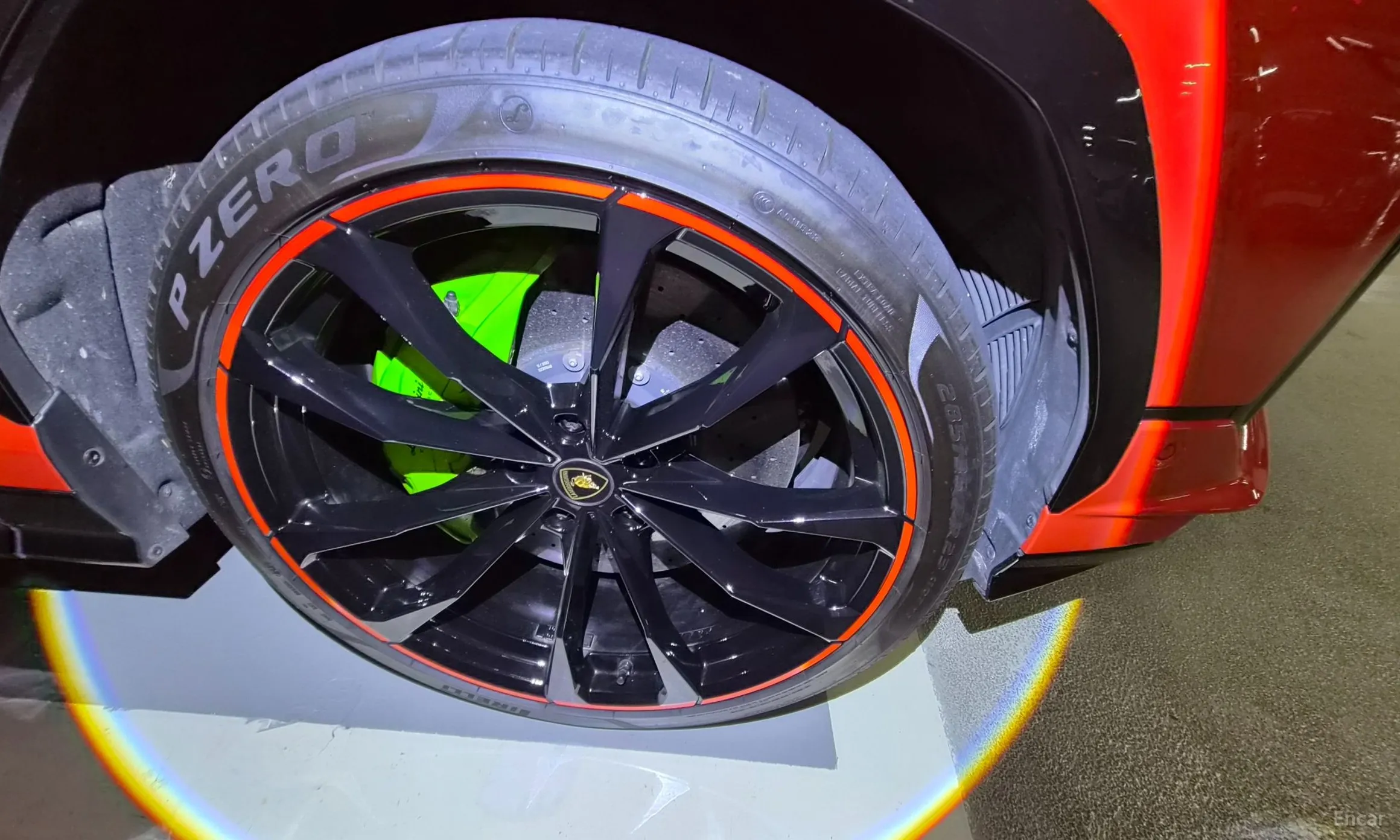 Lamborghini Urus превью 10