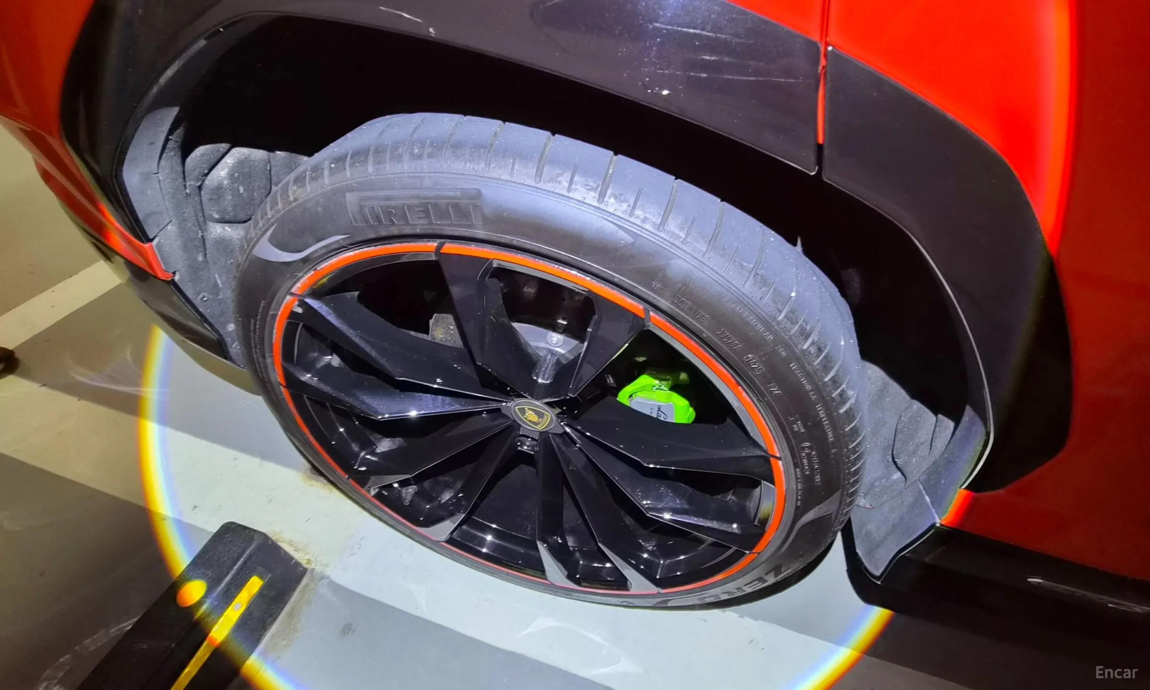 Lamborghini Urus превью 11