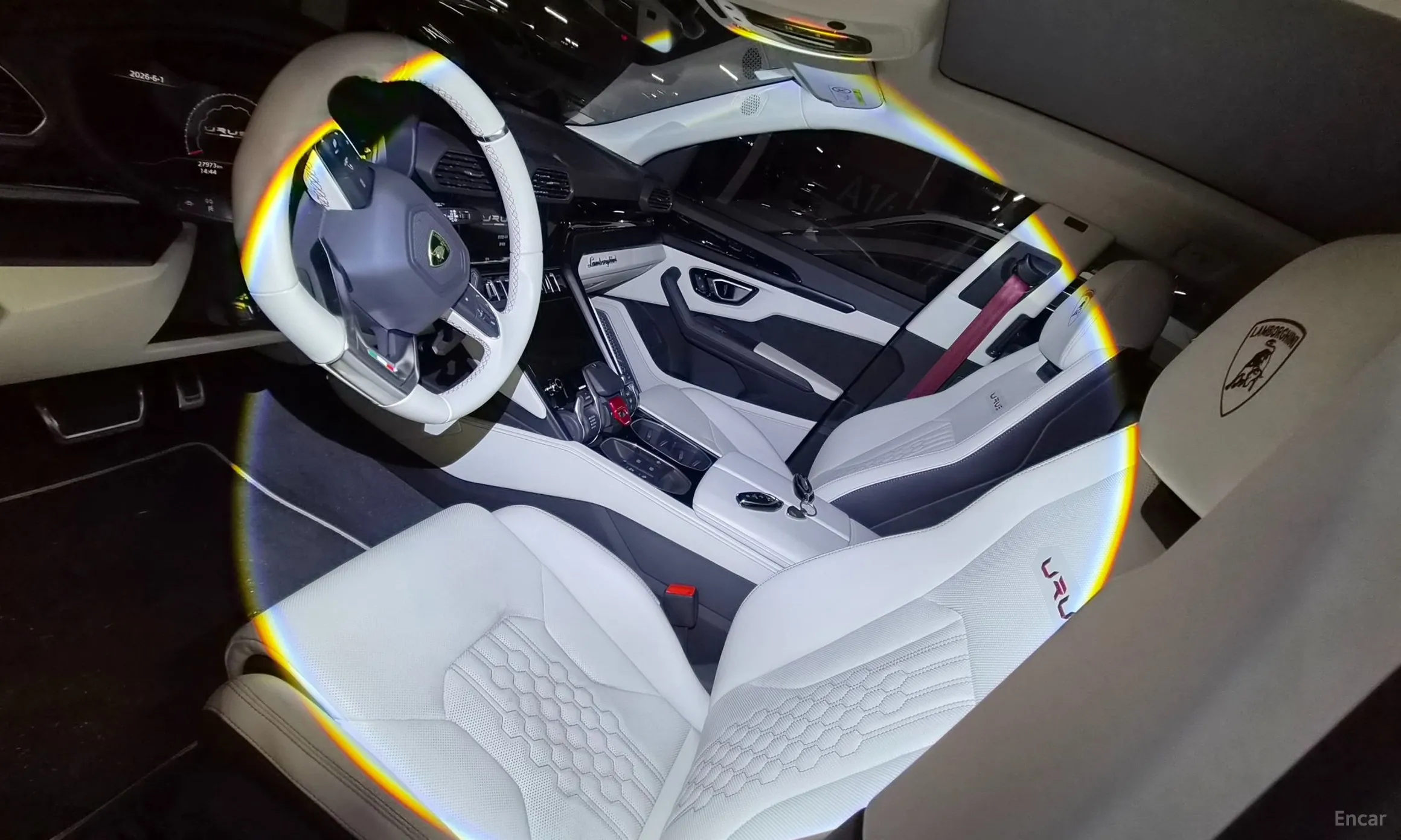 Lamborghini Urus превью 15