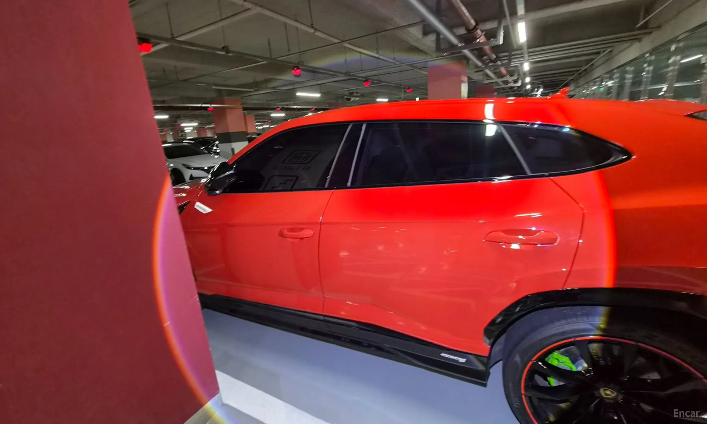 Lamborghini Urus превью 3