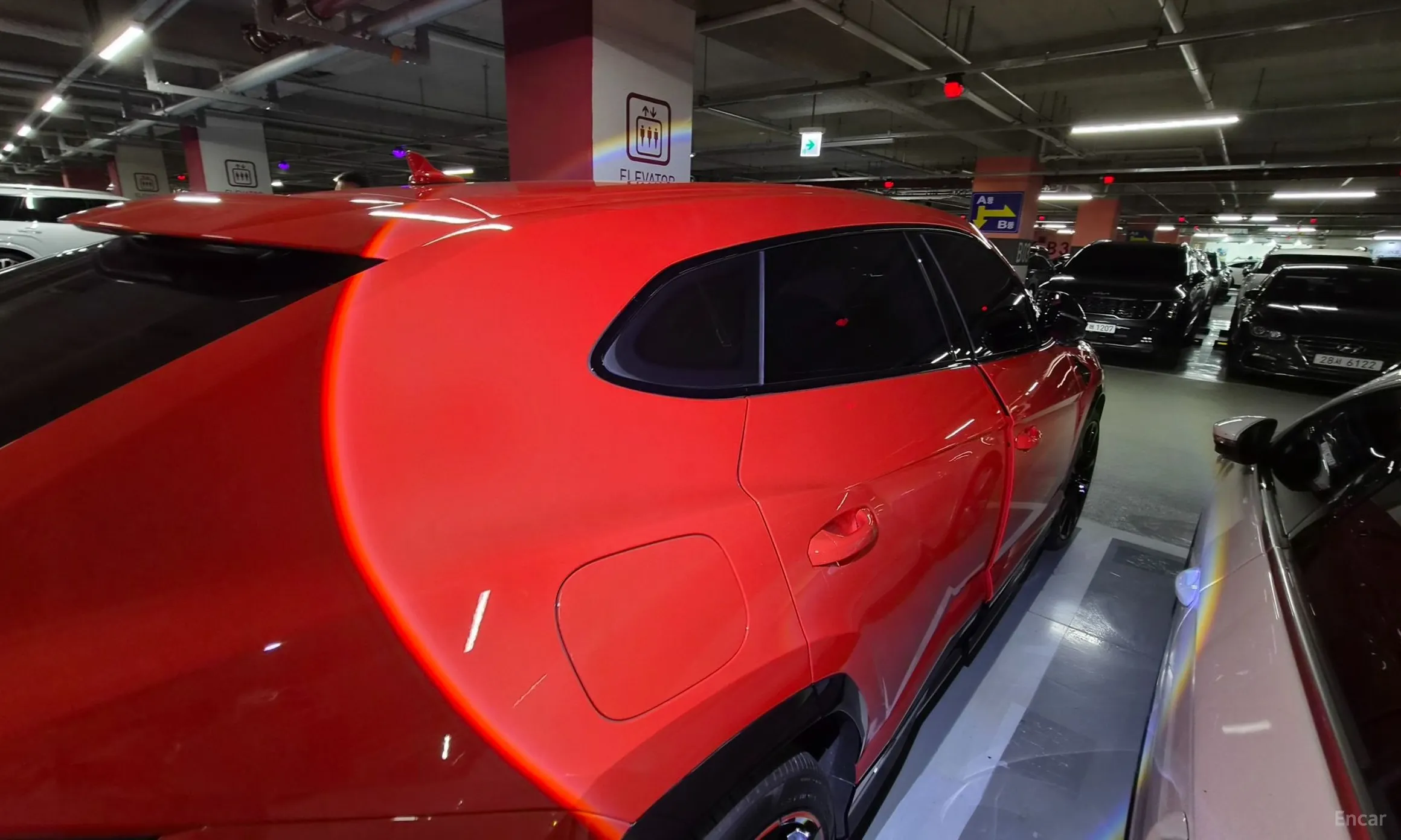 Lamborghini Urus превью 7