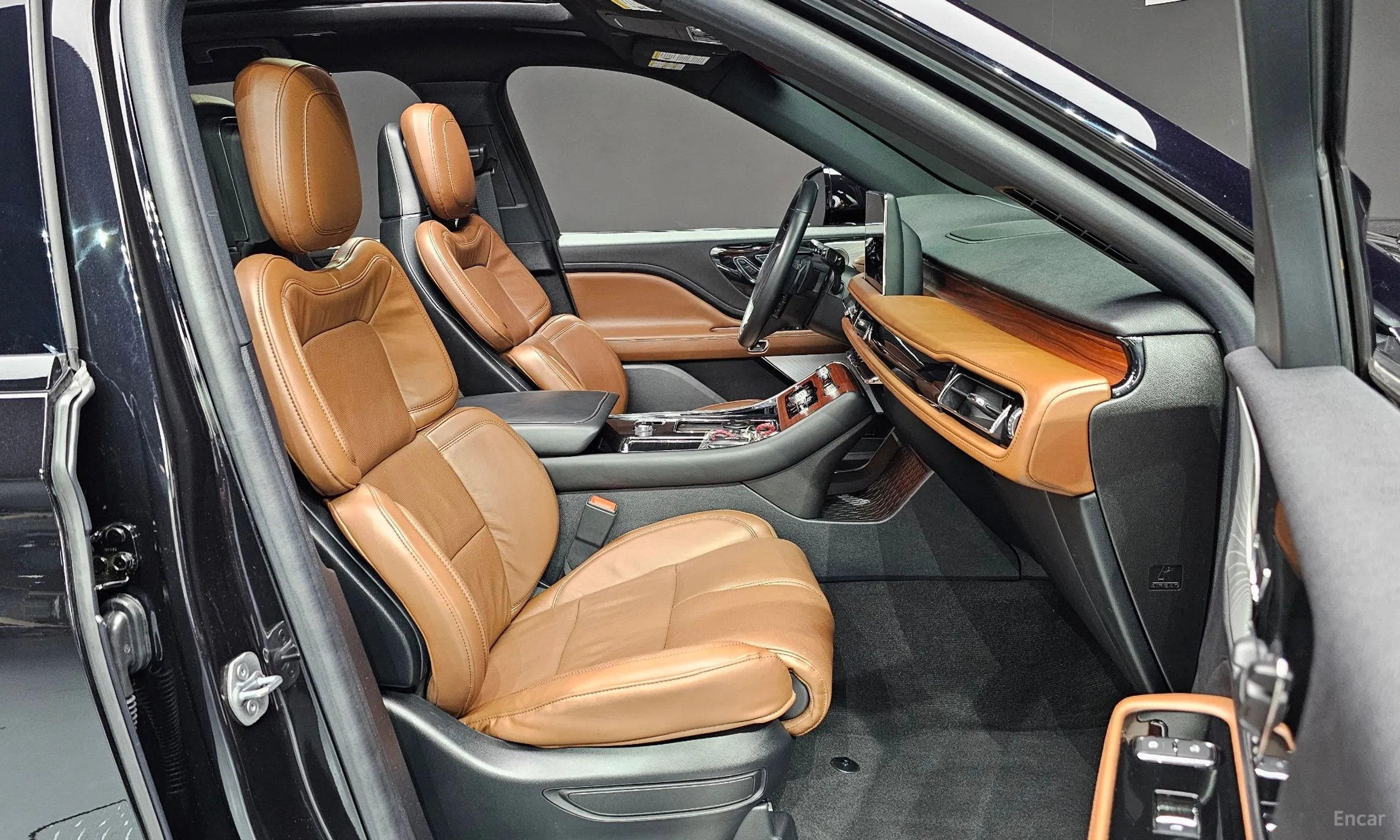 Lincoln Aviator 2nd Generation превью 12