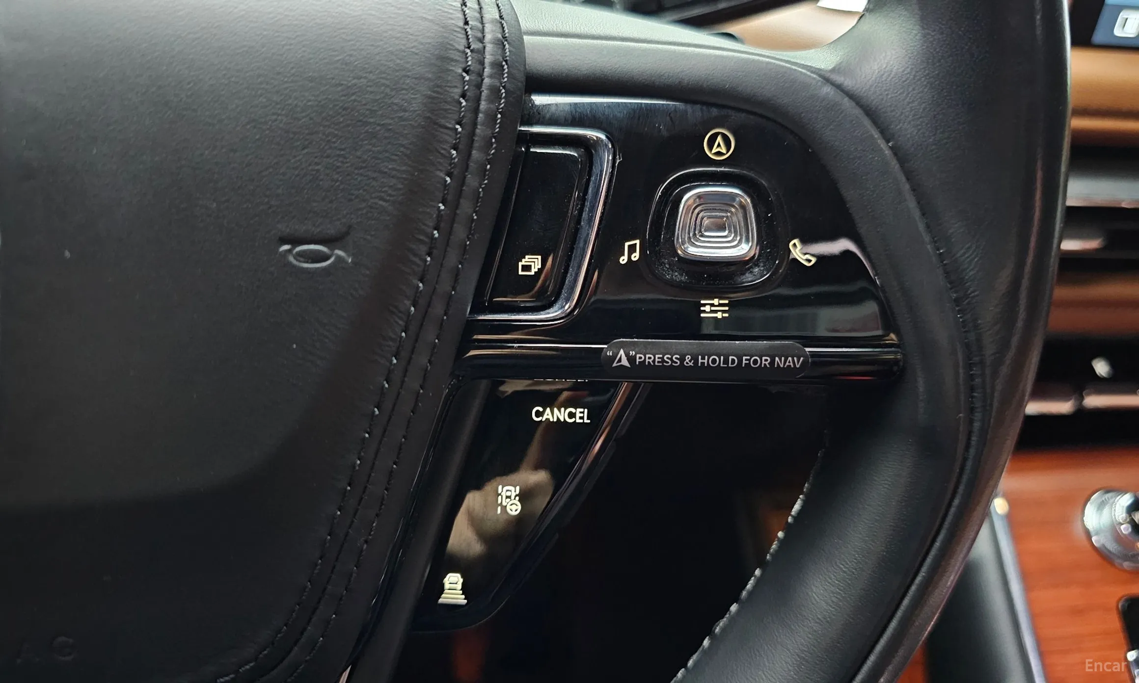 Lincoln Aviator 2nd Generation превью 16
