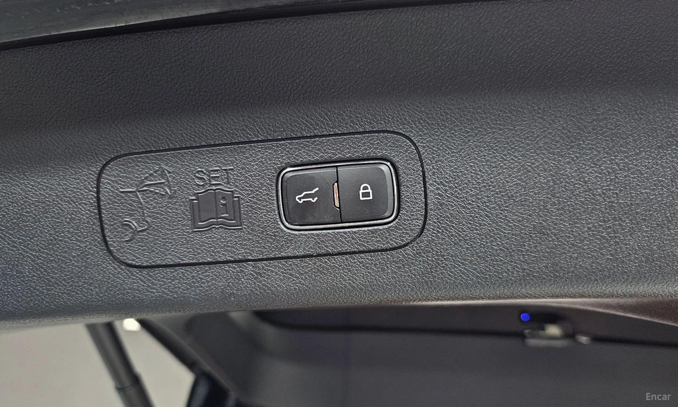 Lincoln Aviator 2nd Generation превью 18