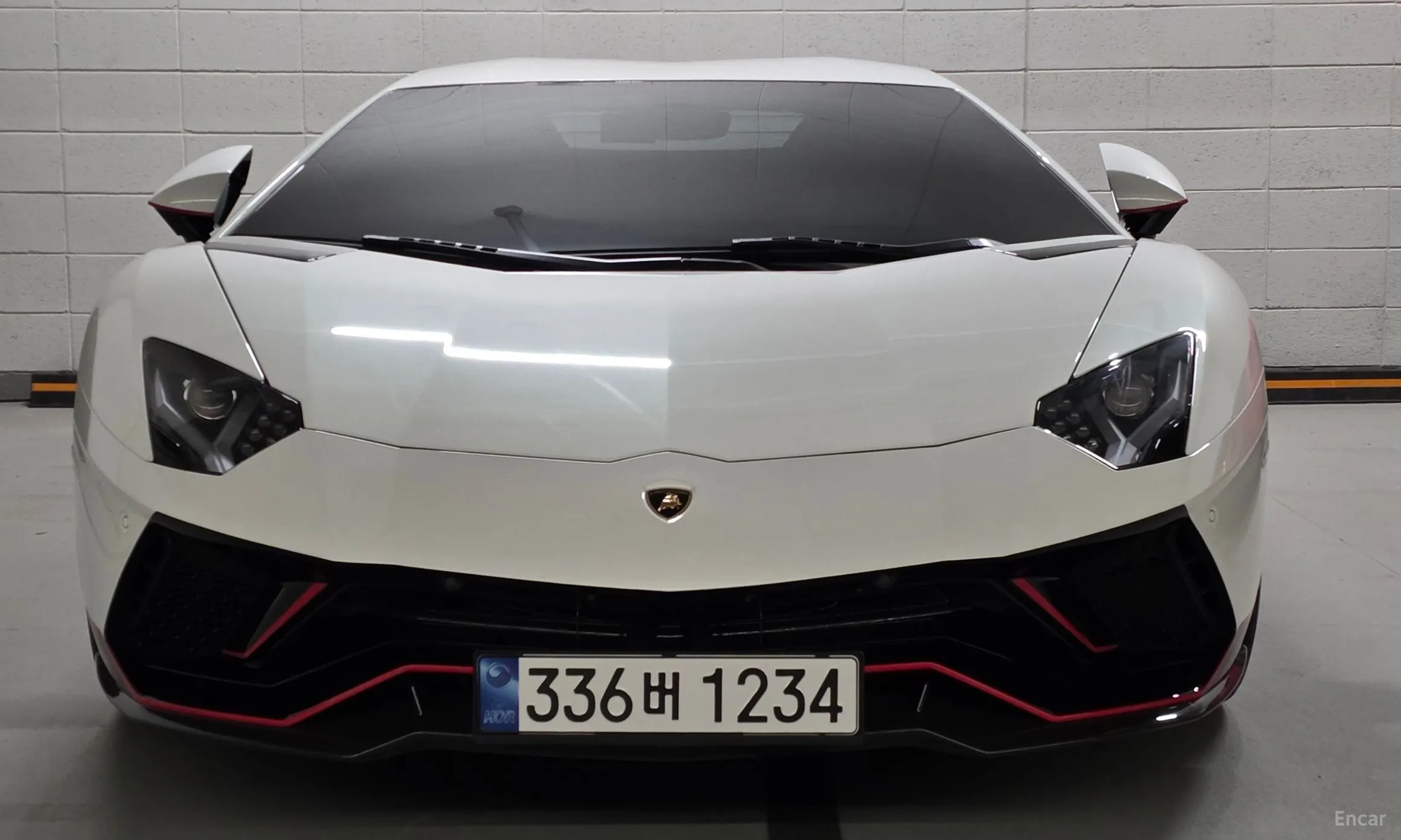 Lamborghini Aventador