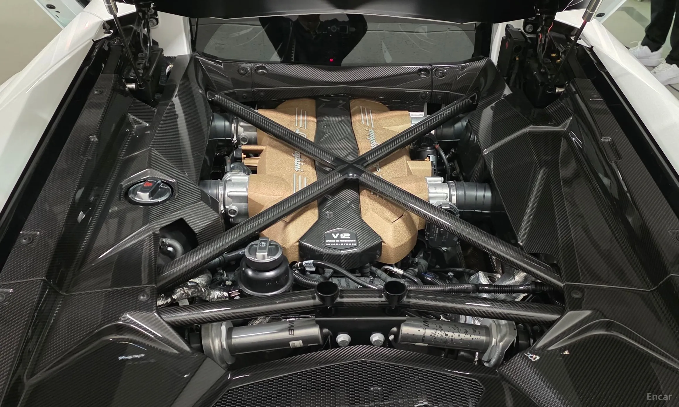 Lamborghini Aventador превью 10