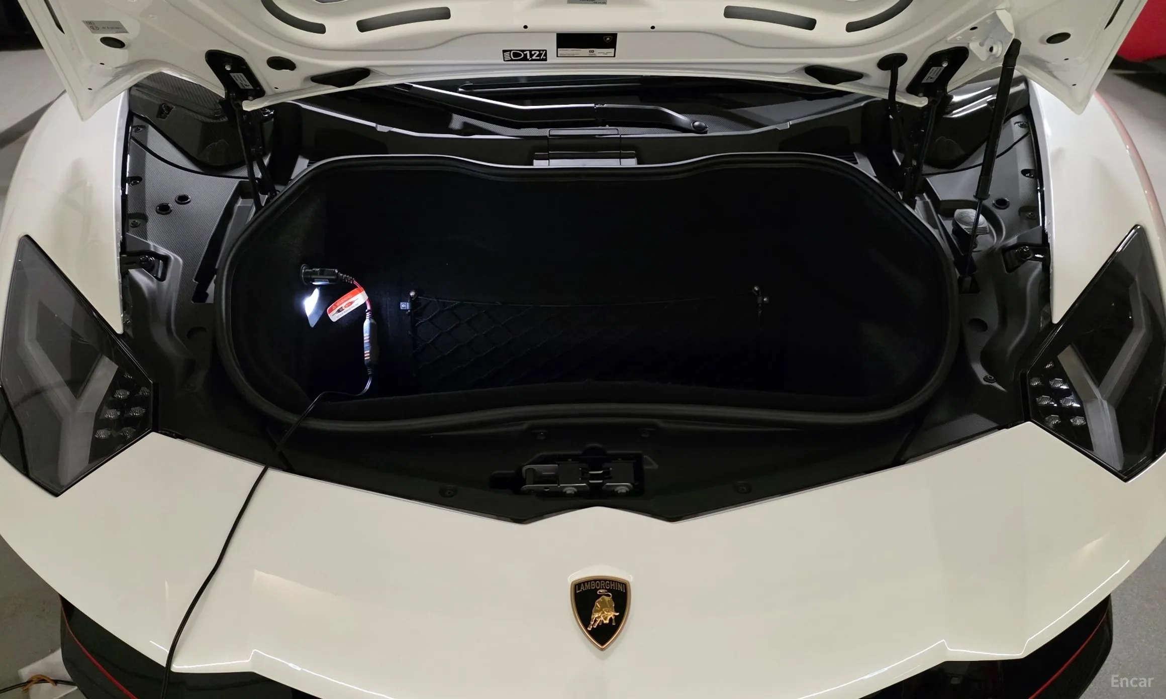 Lamborghini Aventador превью 13