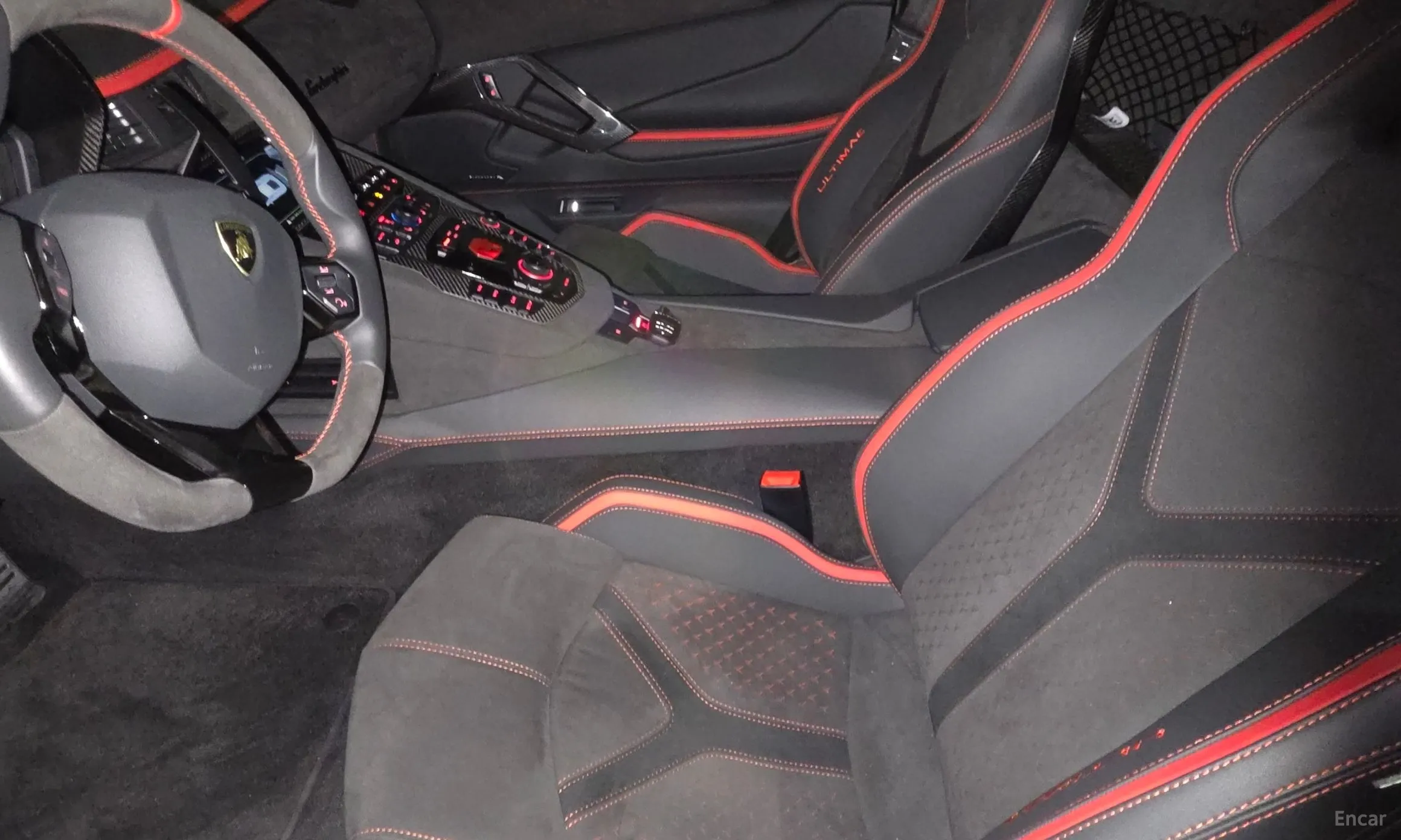 Lamborghini Aventador превью 19