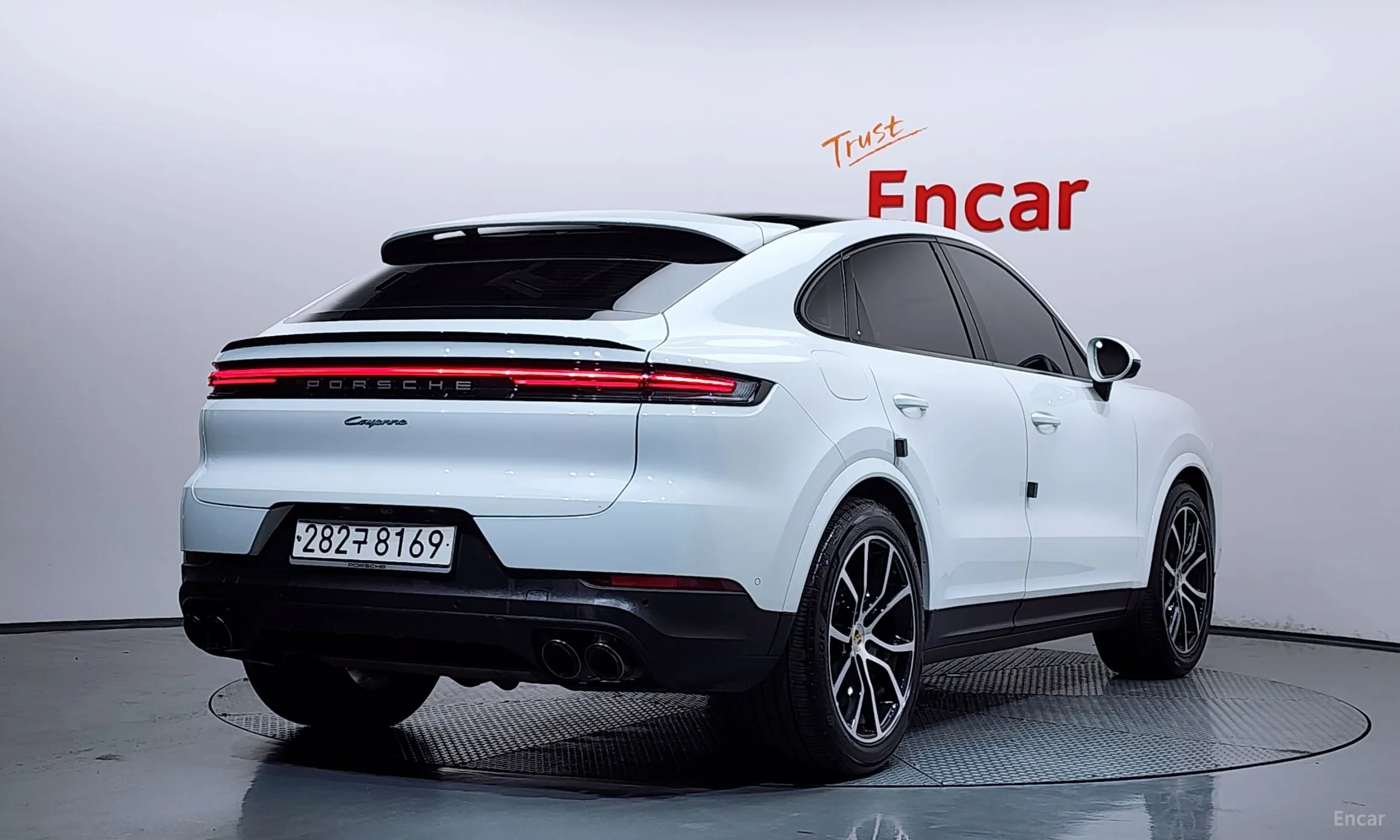 Porsche Cayenne (PO536) превью 2