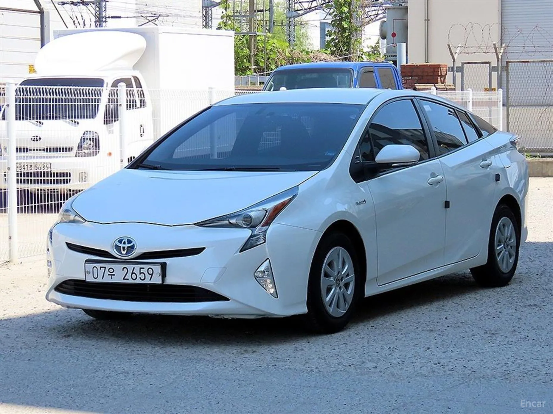 Toyota Prius 4th Generation