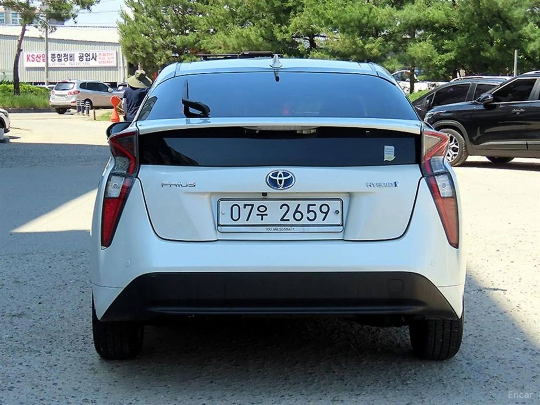 Toyota Prius 4th Generation превью 4