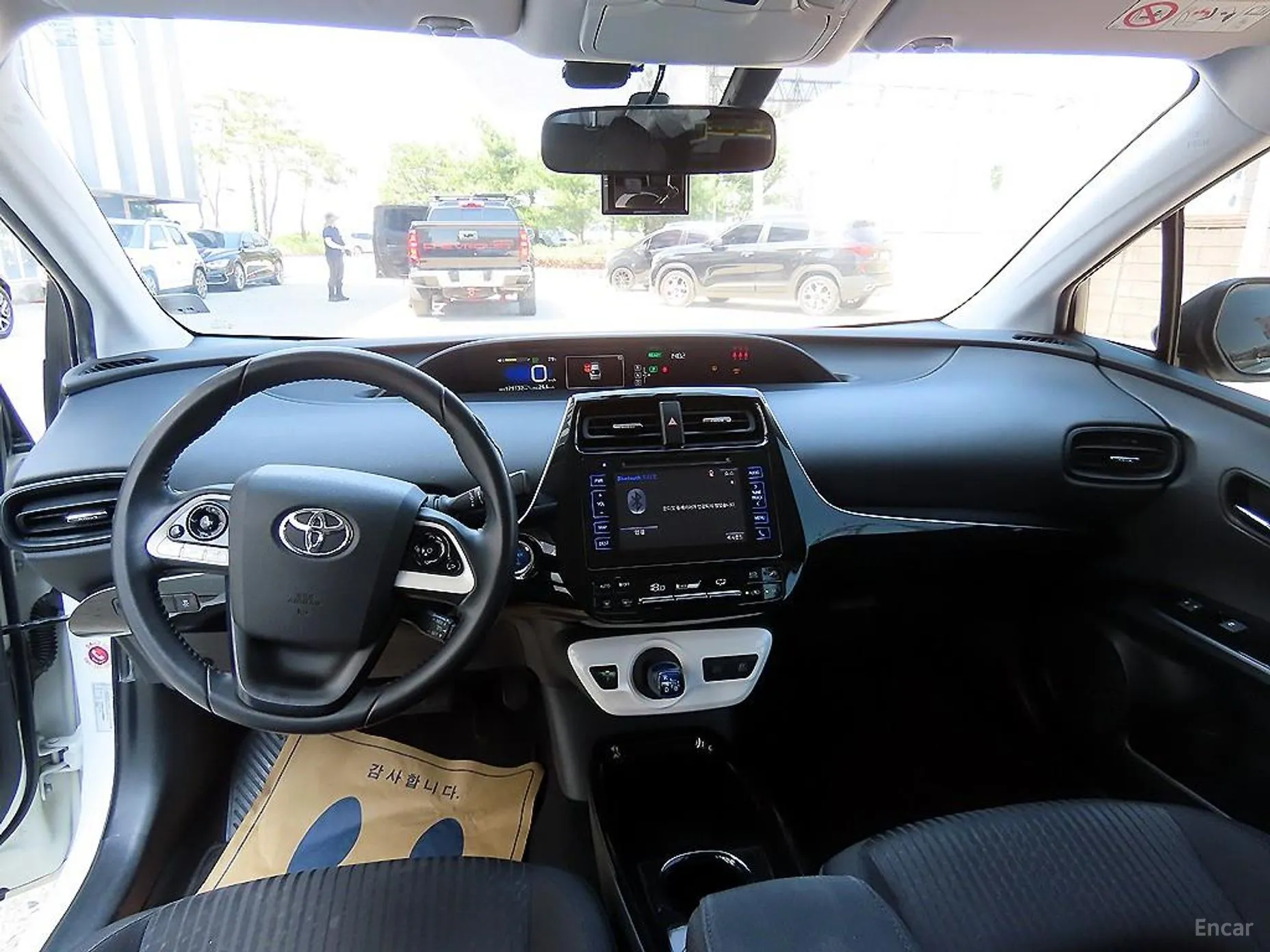 Toyota Prius 4th Generation превью 7