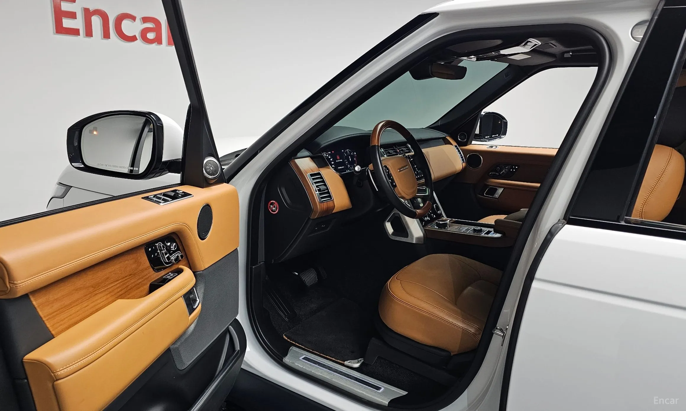 Land Rover Range Rover 4th Generation превью 10