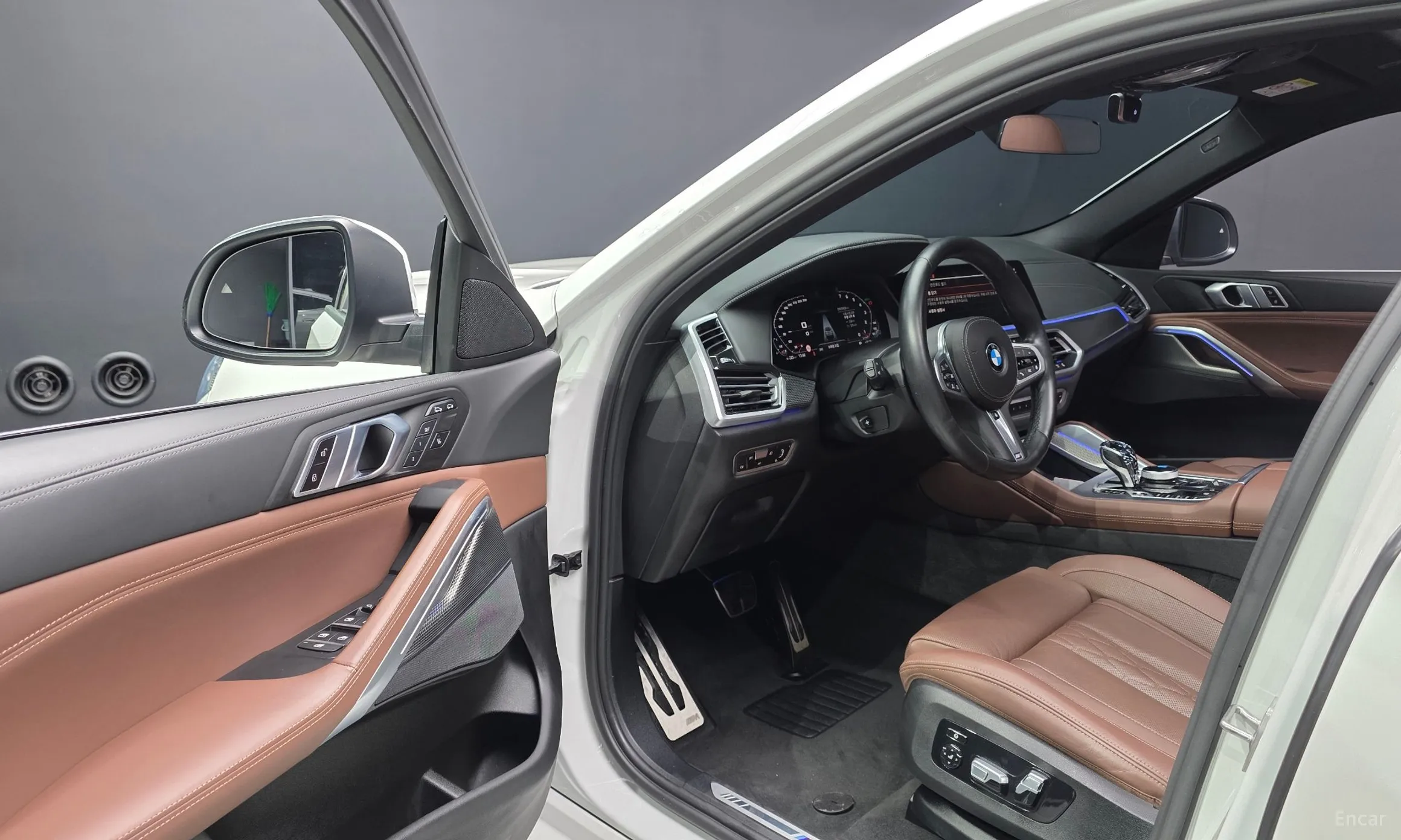BMW X6 (G06) превью 10