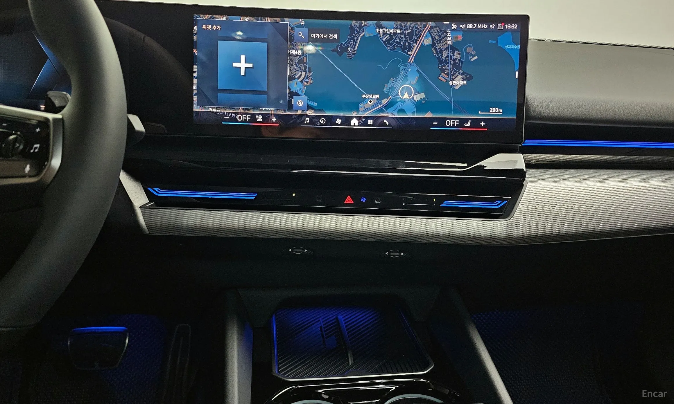BMW 5 Series (G60) превью 14