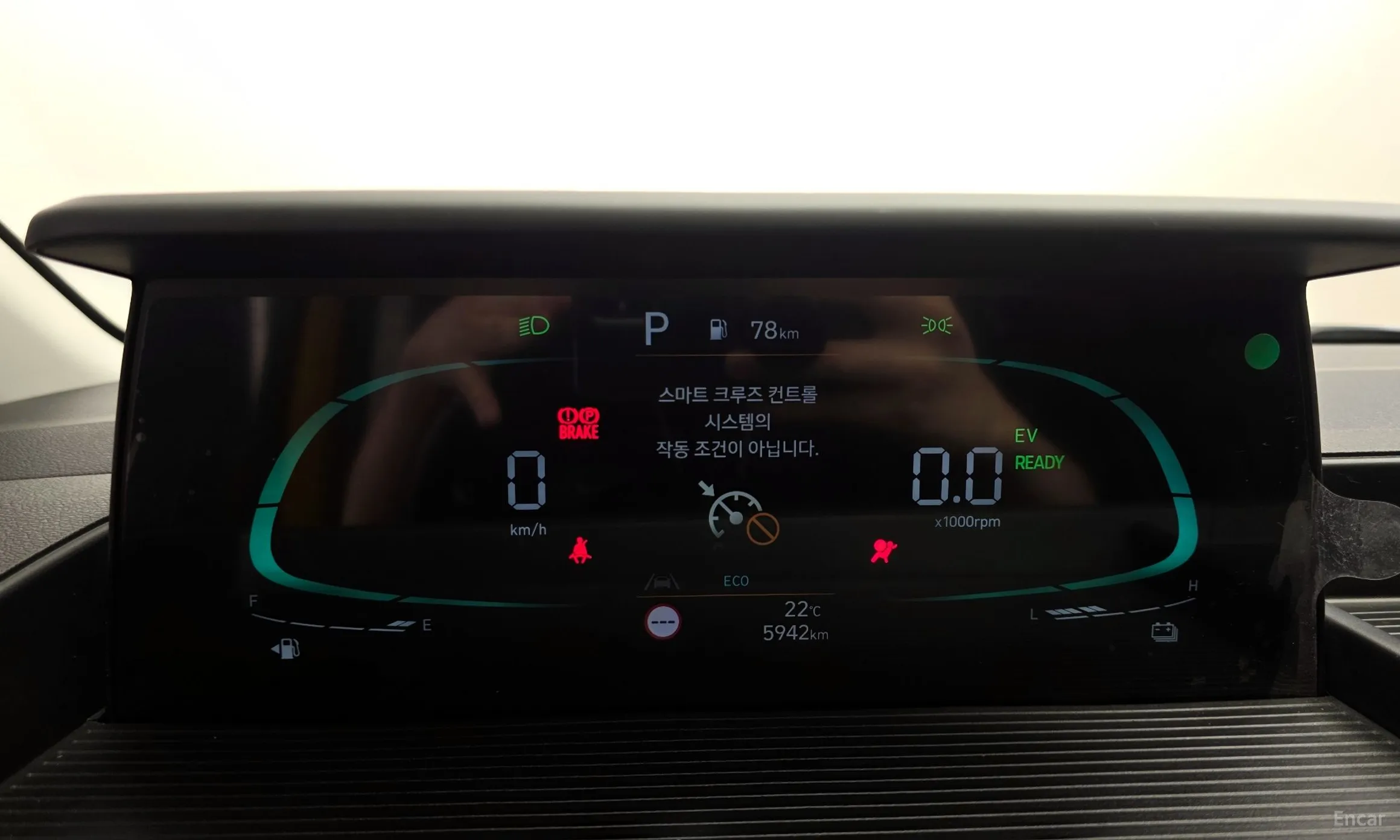 Hyundai Staria превью 8