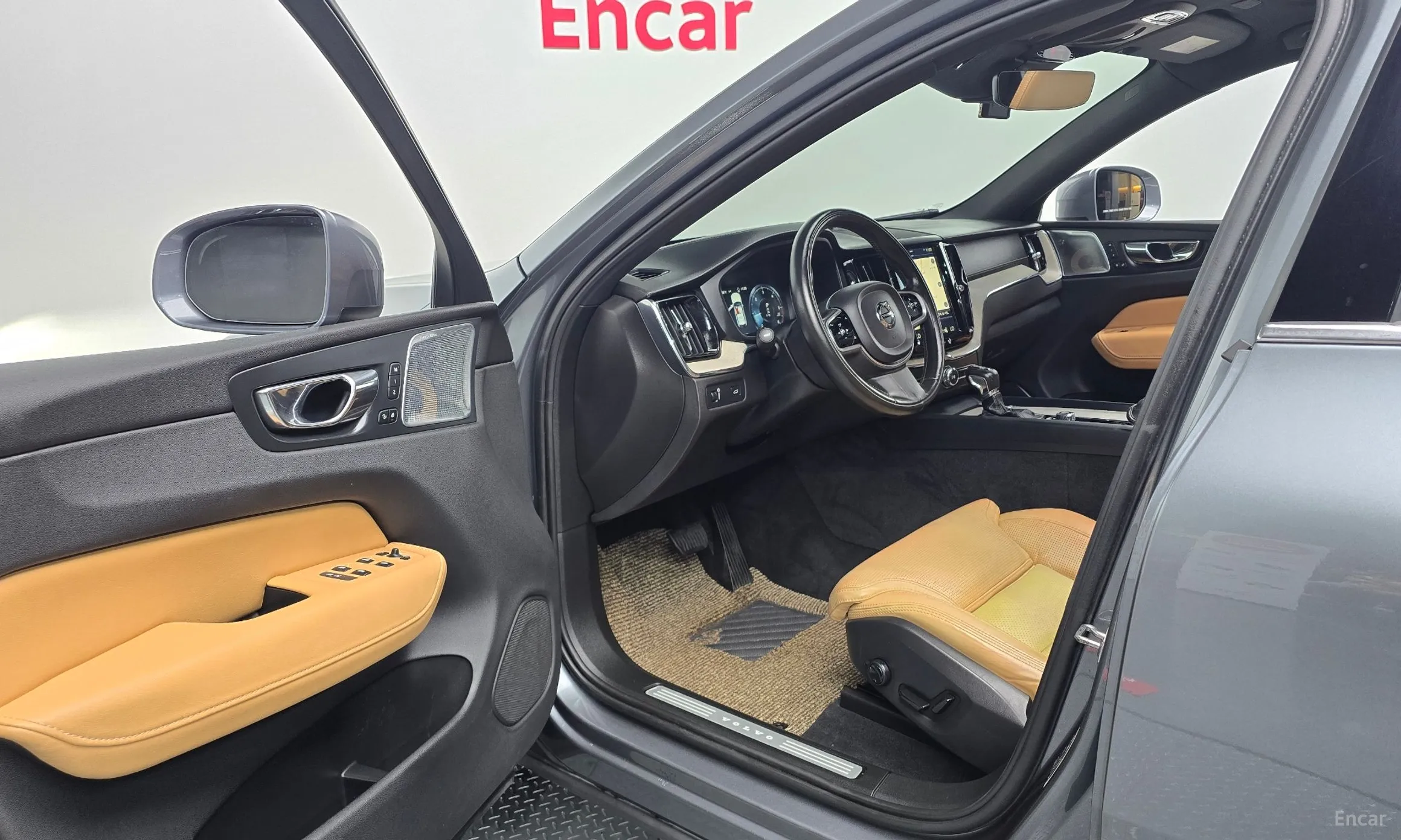 Volvo XC60 Gen 2 превью 10