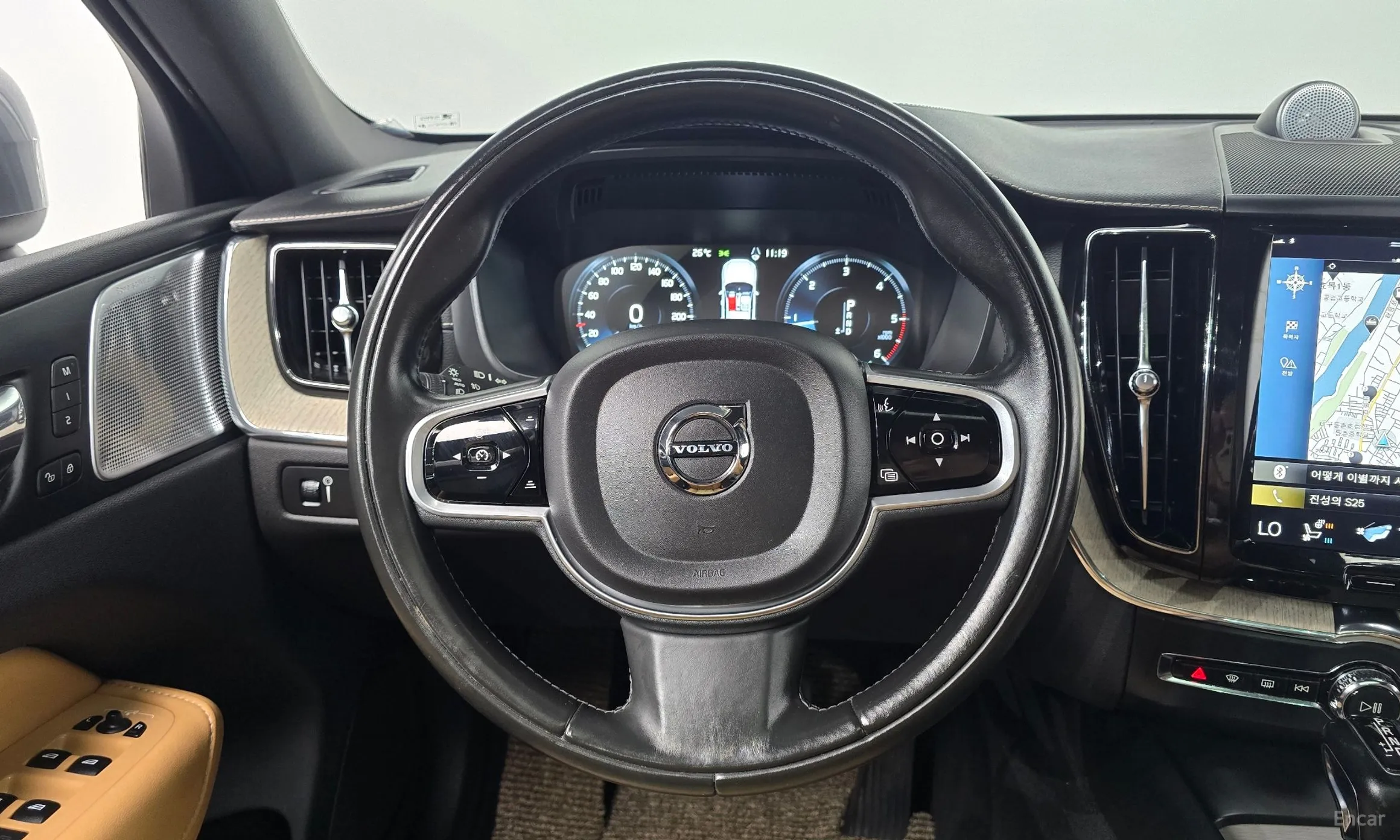 Volvo XC60 Gen 2 превью 13