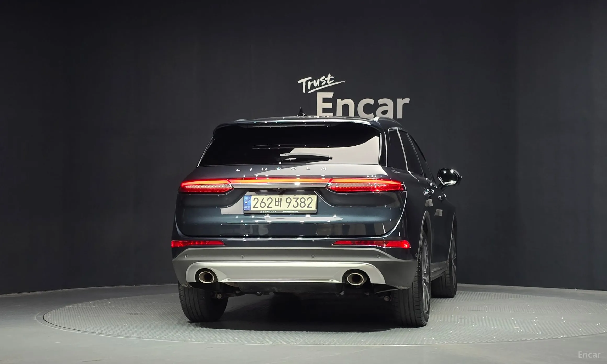 Lincoln Corsair превью 4